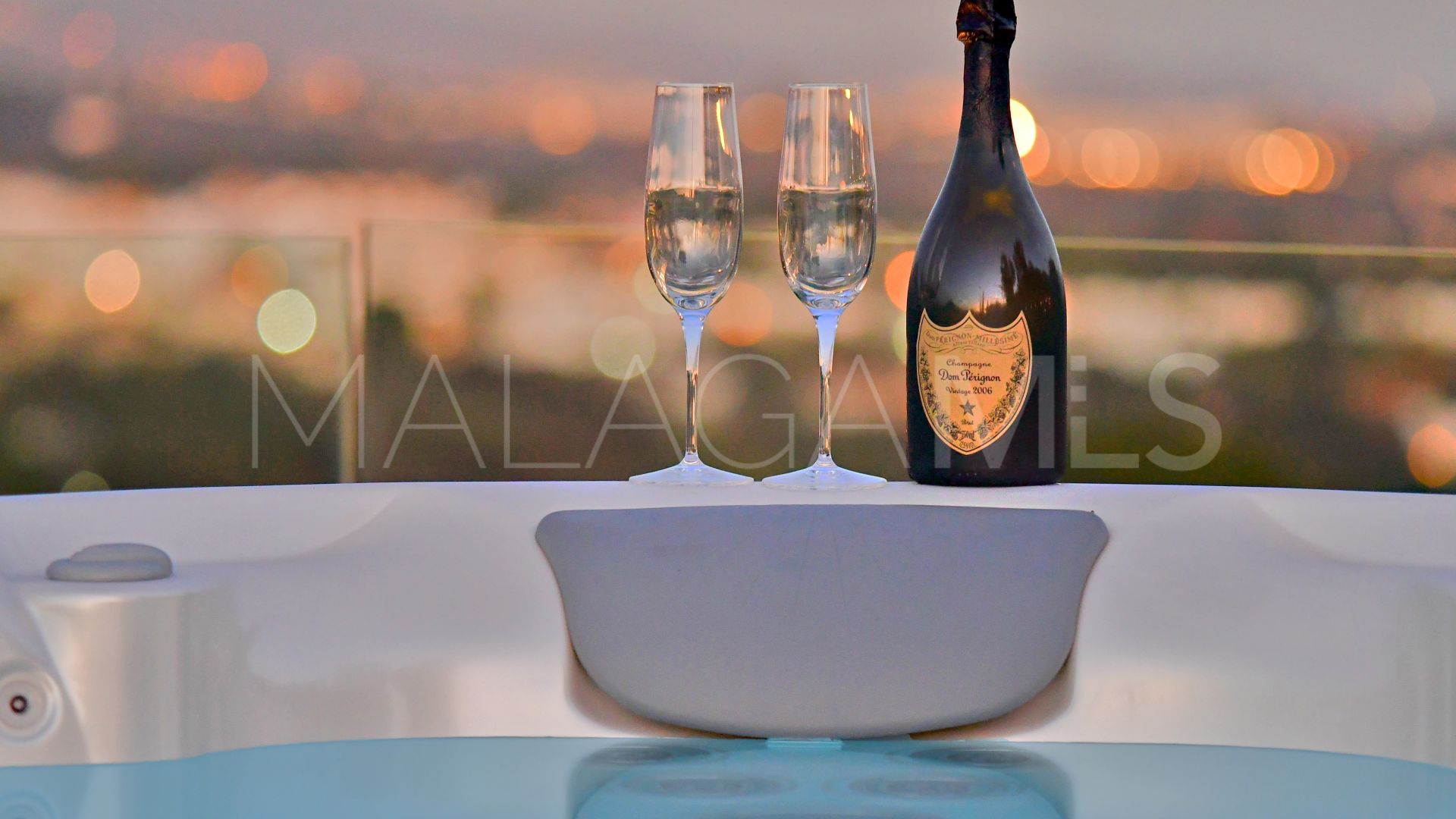 Haus for sale in Nueva Andalucia