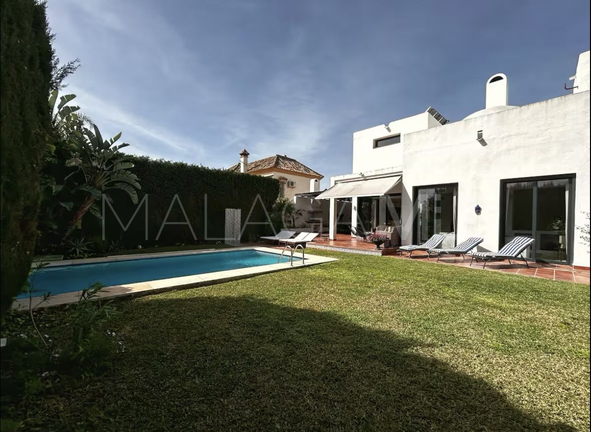 Villa for sale in Marbella City