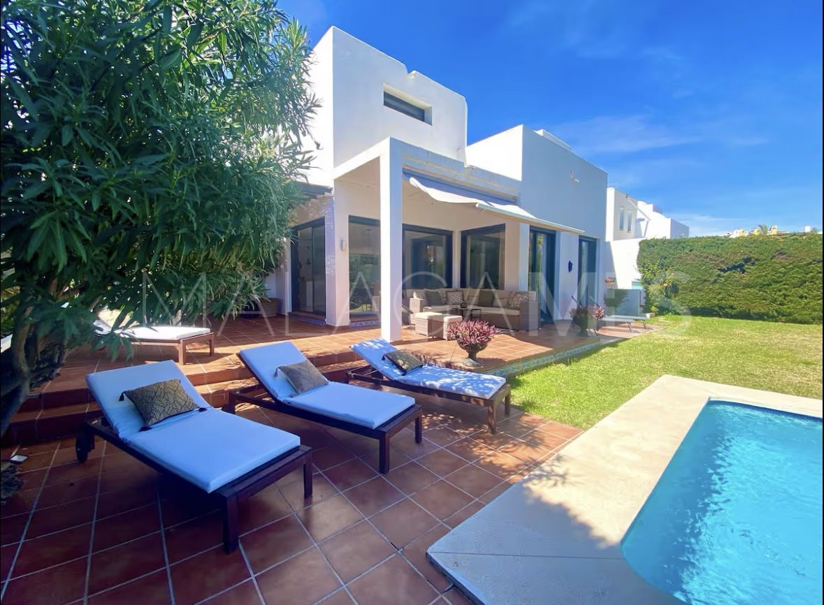 Villa for sale in Marbella City