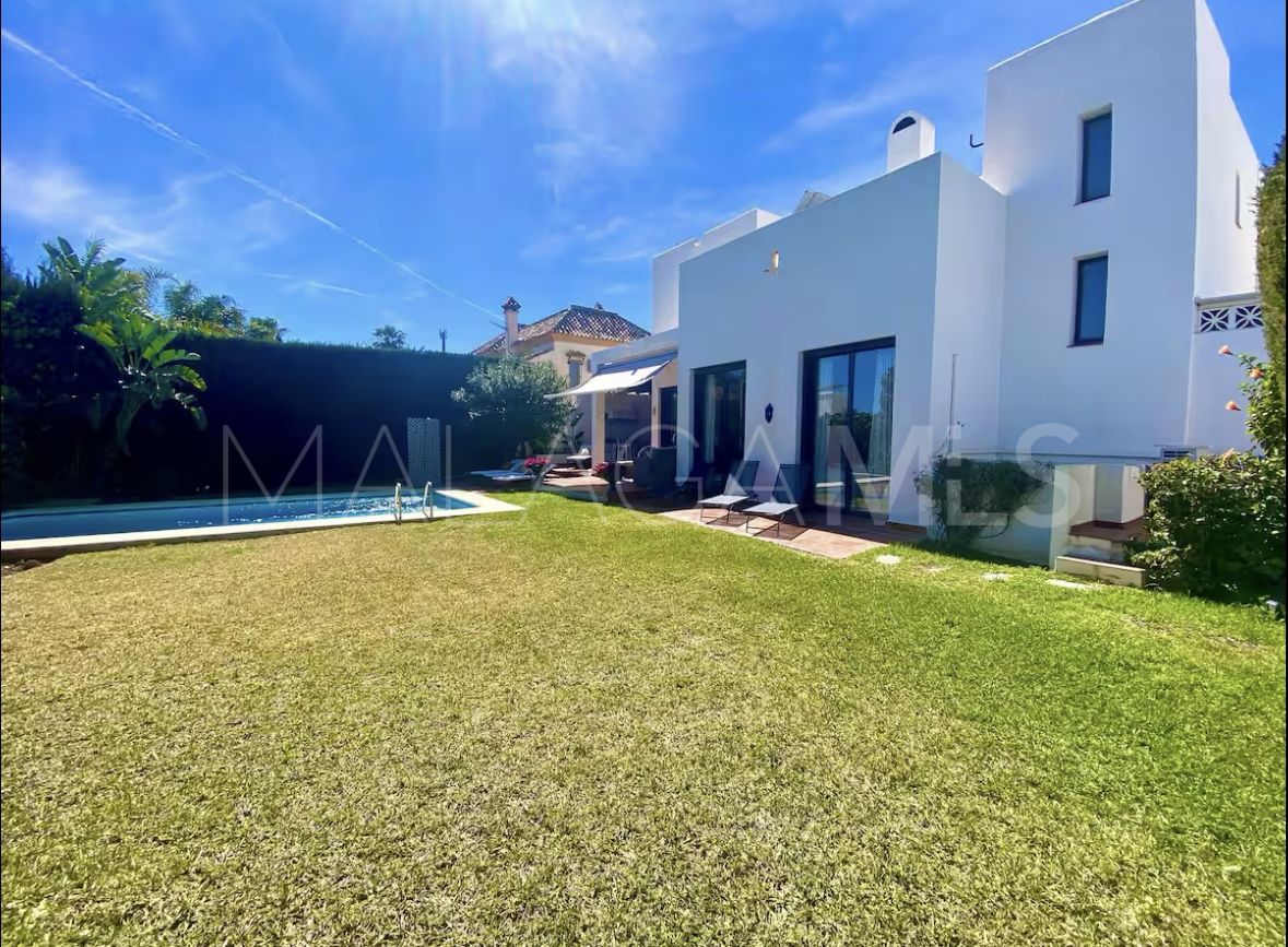 Villa for sale in Marbella City