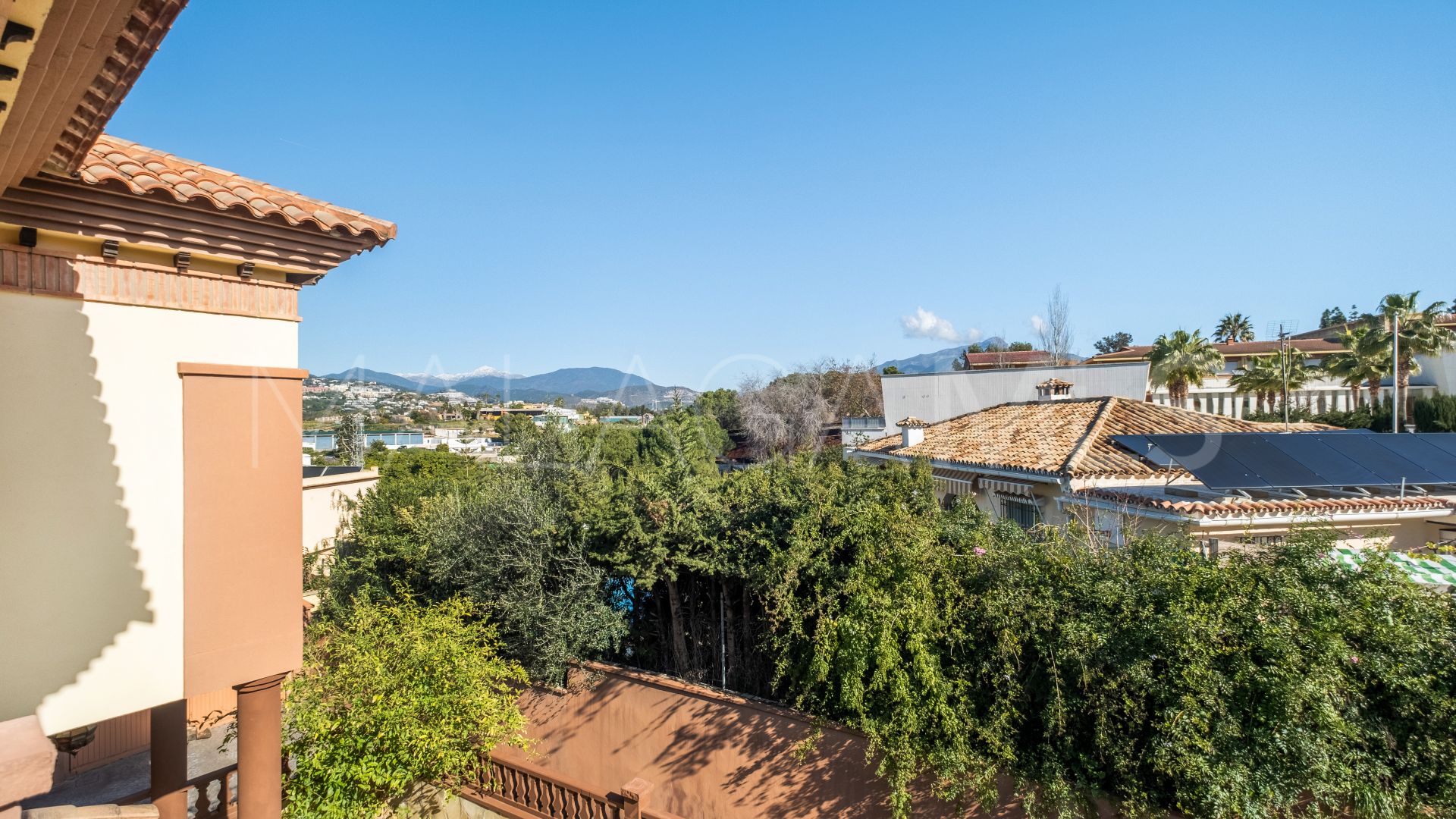 Villa in San Pedro de Alcantara for sale