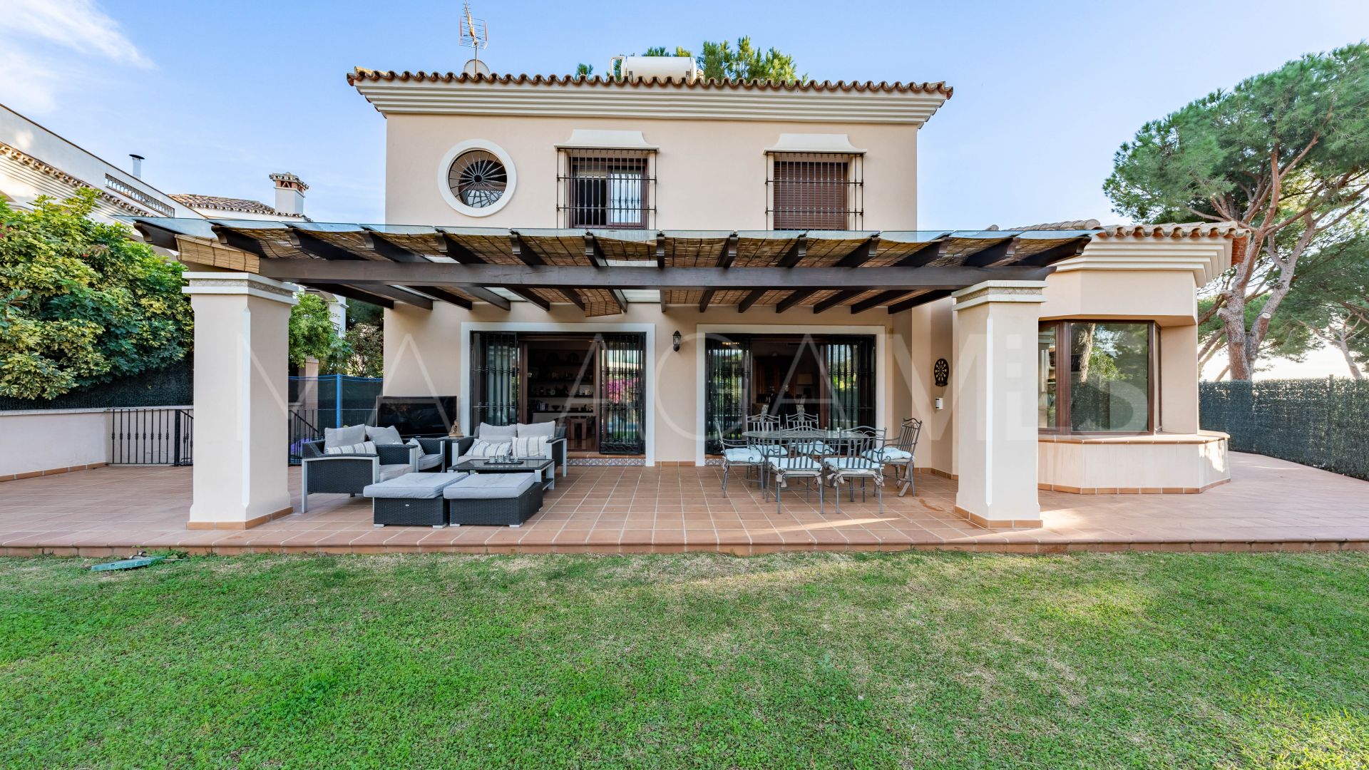 Costabella, villa de 4 bedrooms for sale