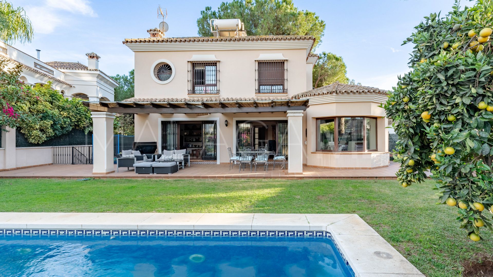 Costabella, villa de 4 bedrooms for sale