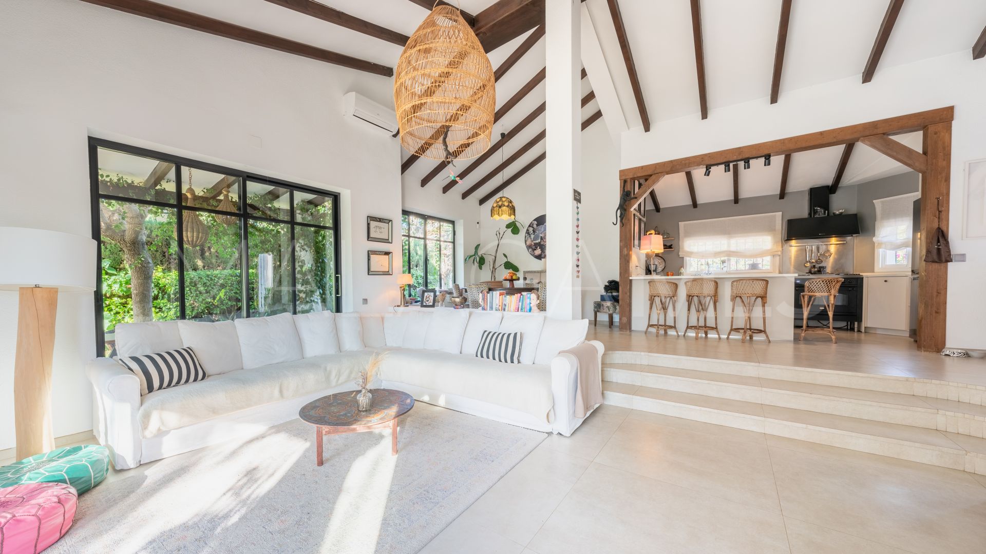 Villa for sale in Atalaya