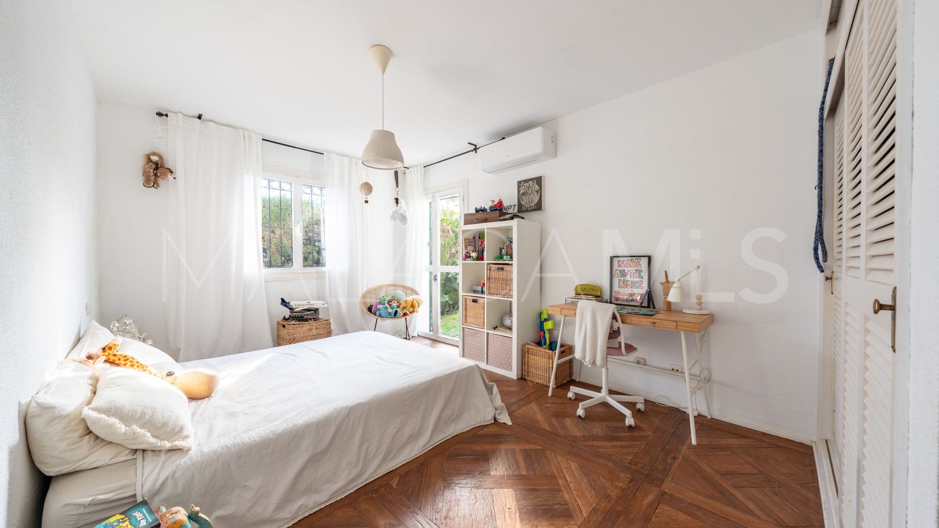 Villa for sale in Atalaya