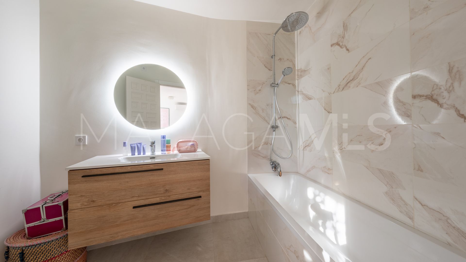 Villa for sale in Atalaya