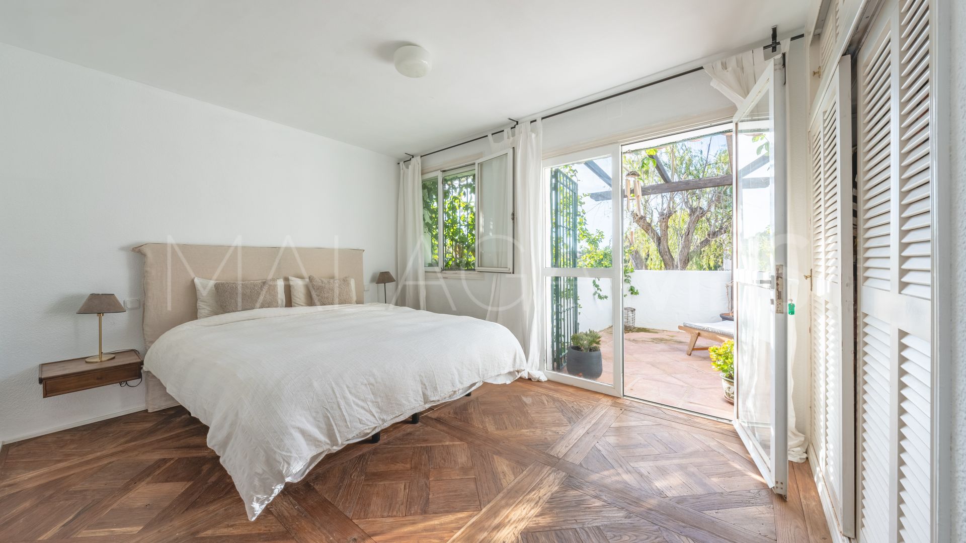 Villa for sale in Atalaya