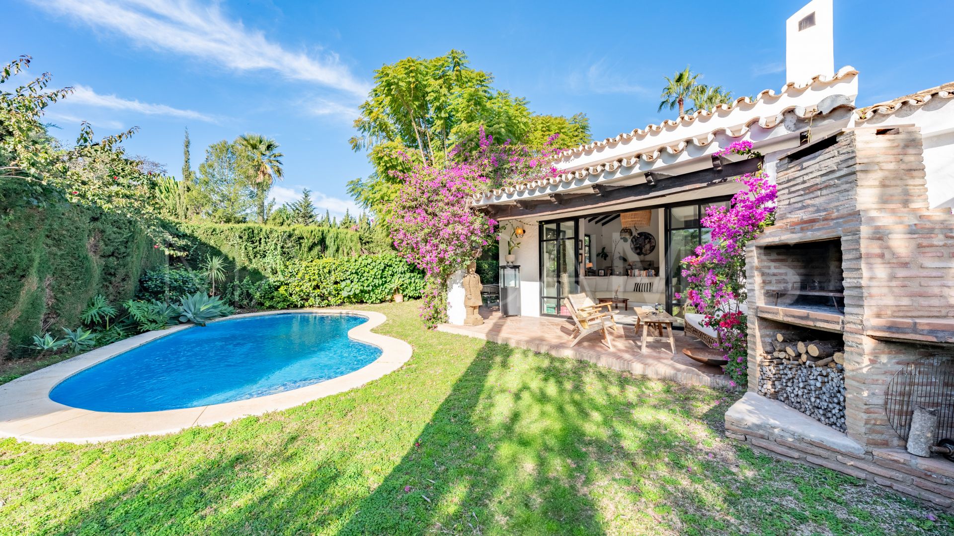 Villa for sale in Atalaya