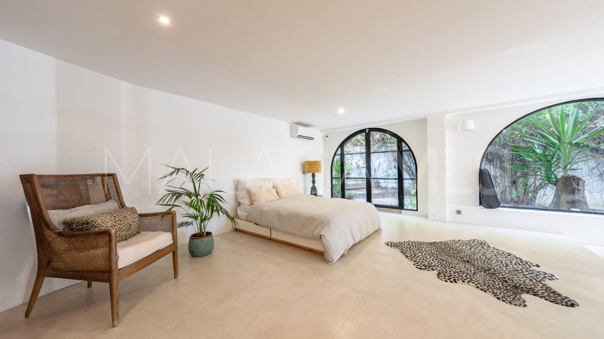 Villa for sale in Atalaya