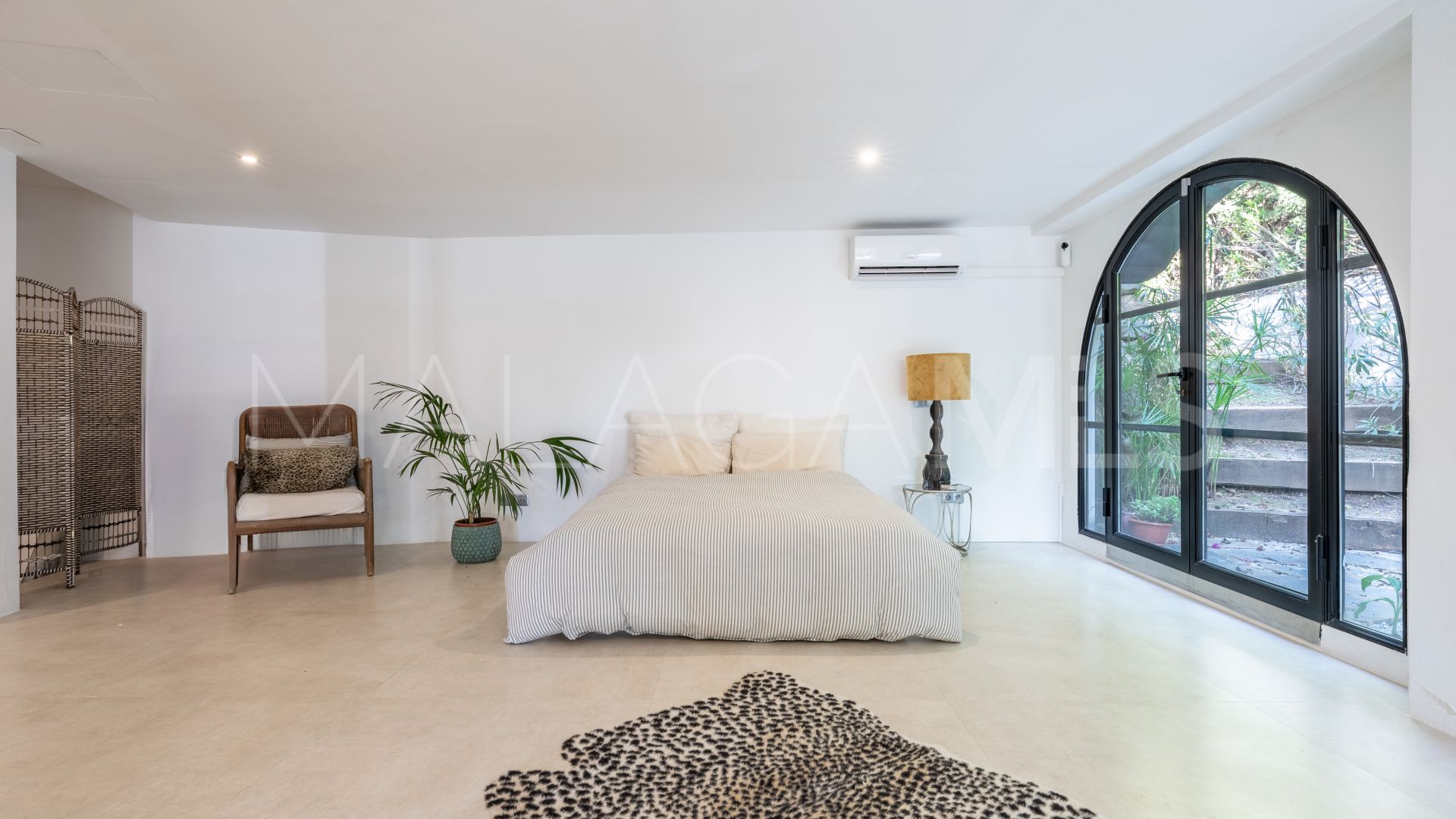 Villa for sale in Atalaya