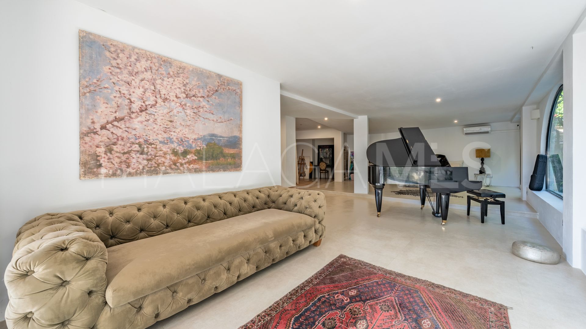 Villa for sale in Atalaya