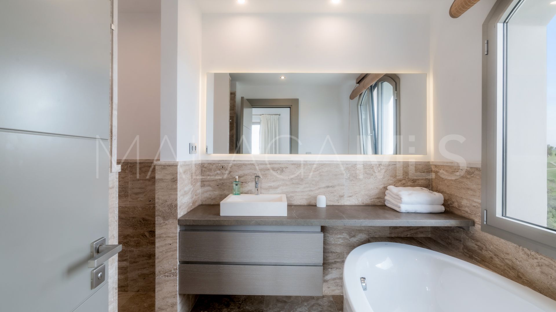 Villa a la venta in Marbella Club Golf Resort de 5 bedrooms