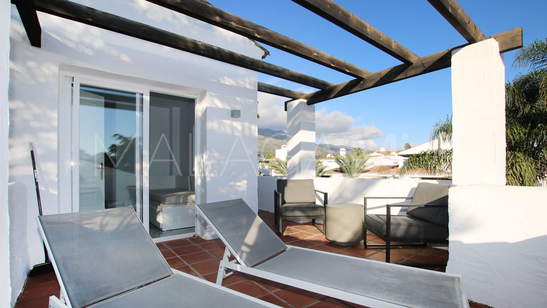 Buy Los Naranjos de Marbella duplex penthouse