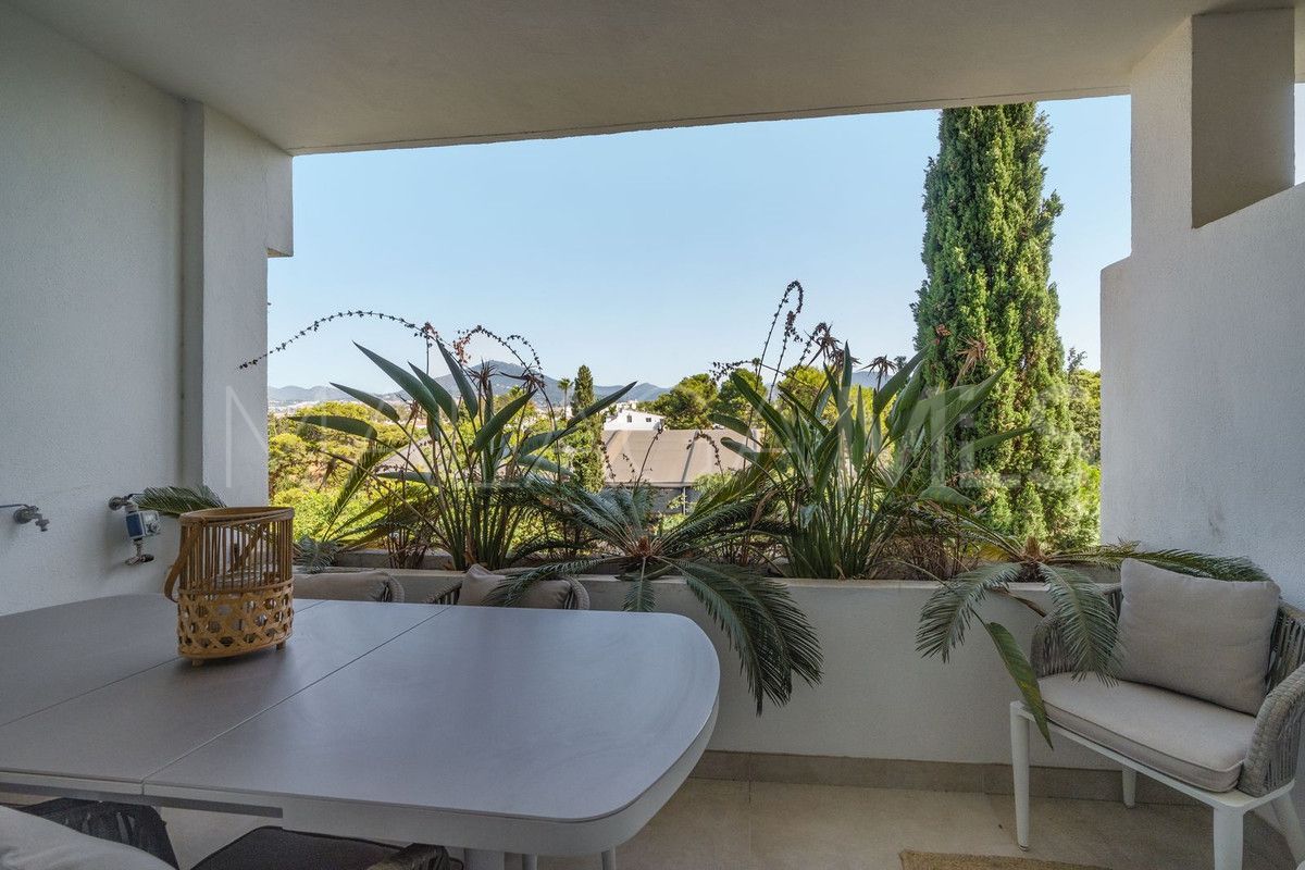 8 bedrooms duplex penthouse in Nueva Andalucia for sale