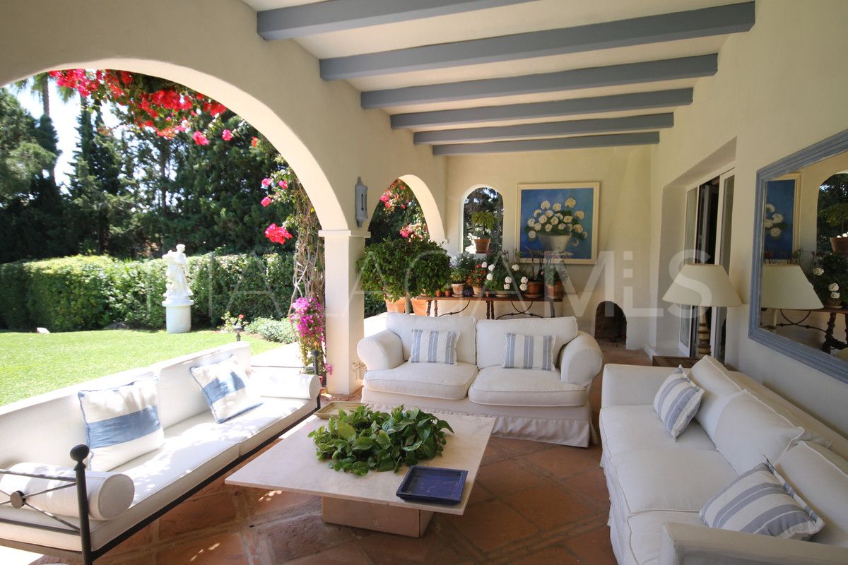 Villa for sale in Sitio de Calahonda