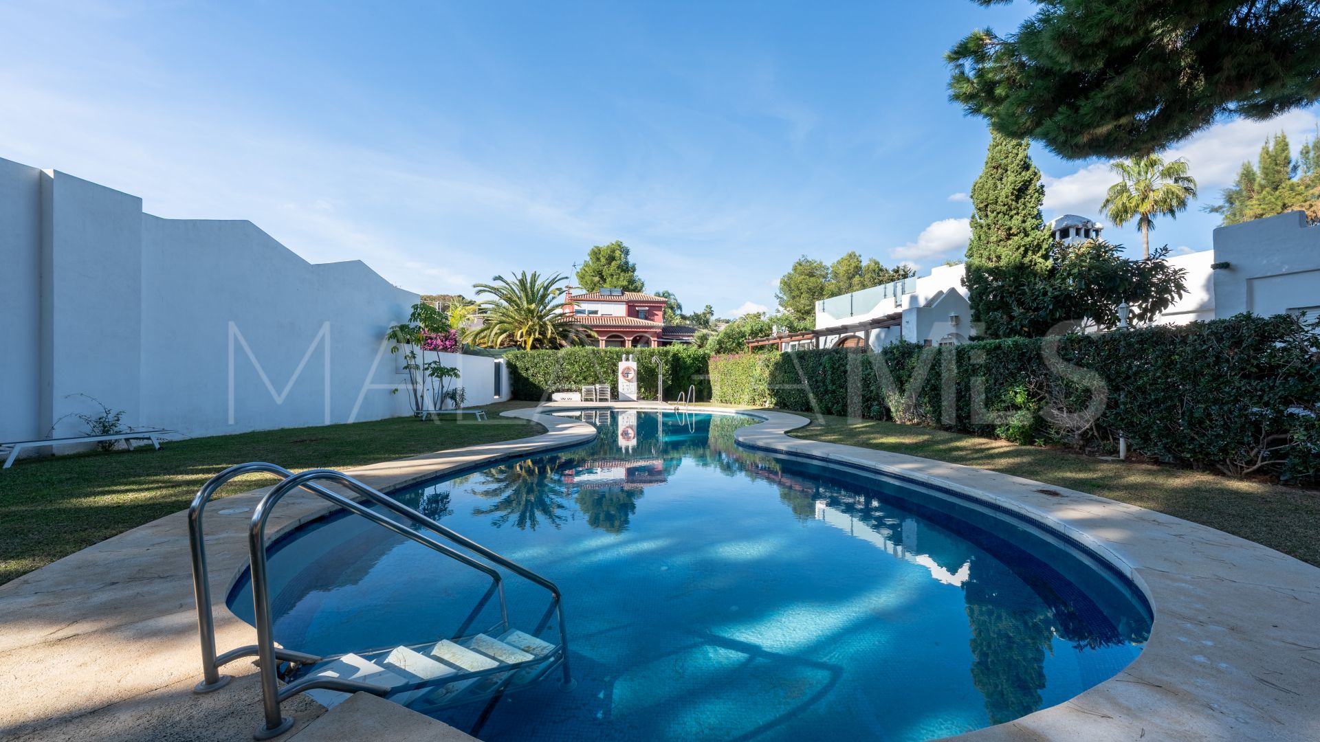 Maison jumelée for sale in Hacienda las Chapas