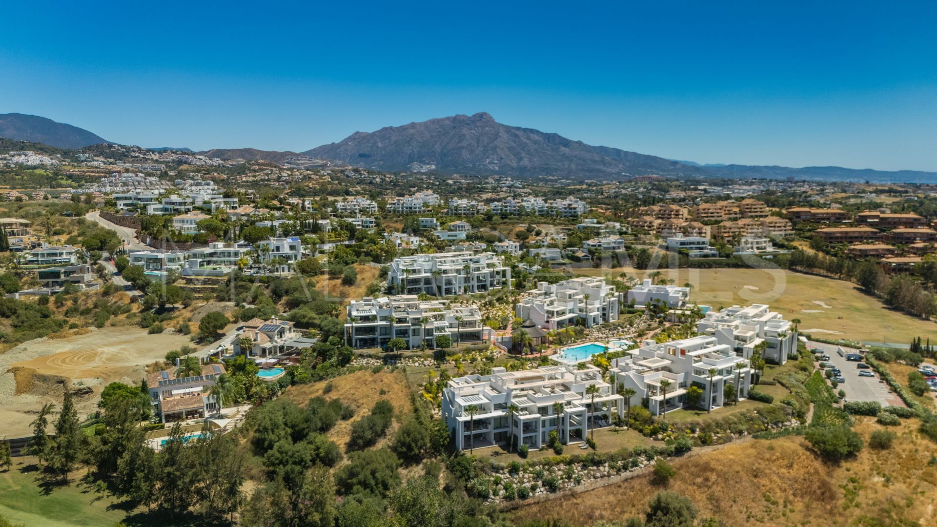 Tvåvånings takvåning for sale in Atalaya Hills