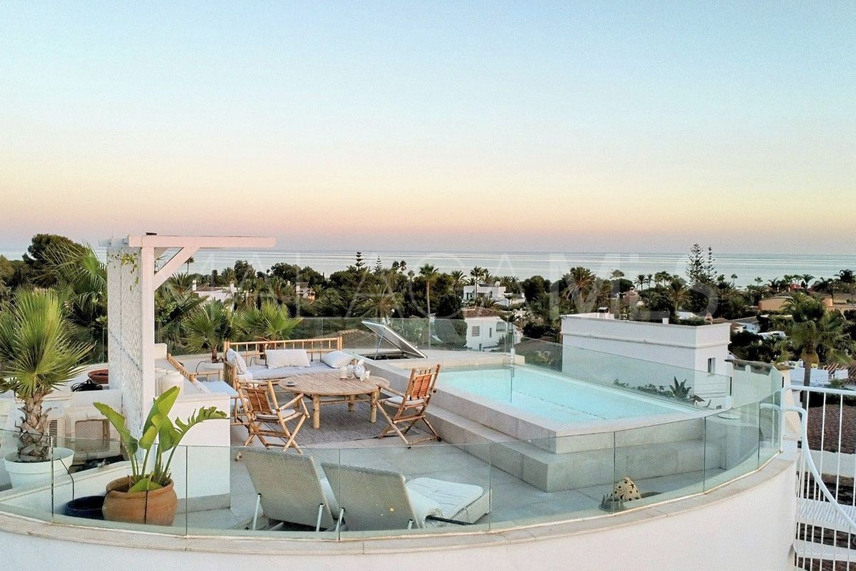 Villa for sale in Marbesa