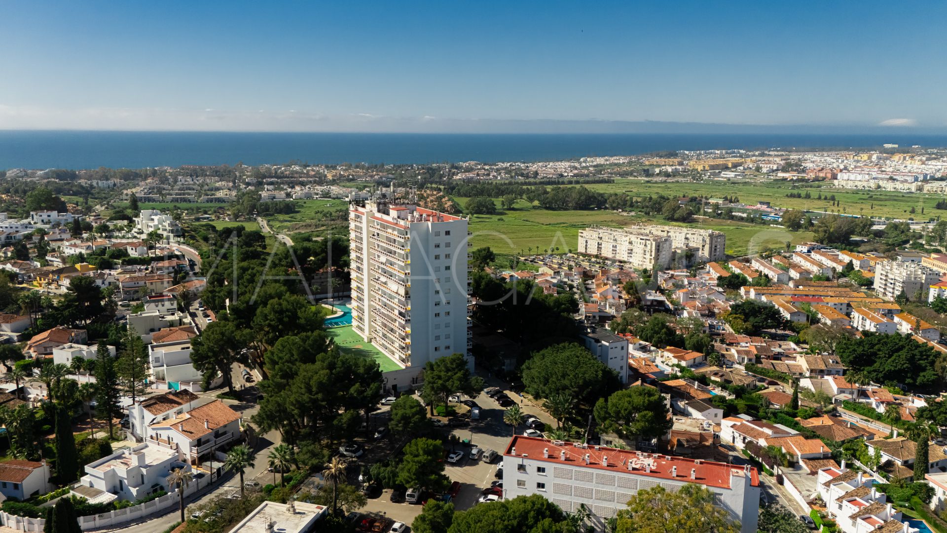 Buy apartamento in Nueva Andalucia