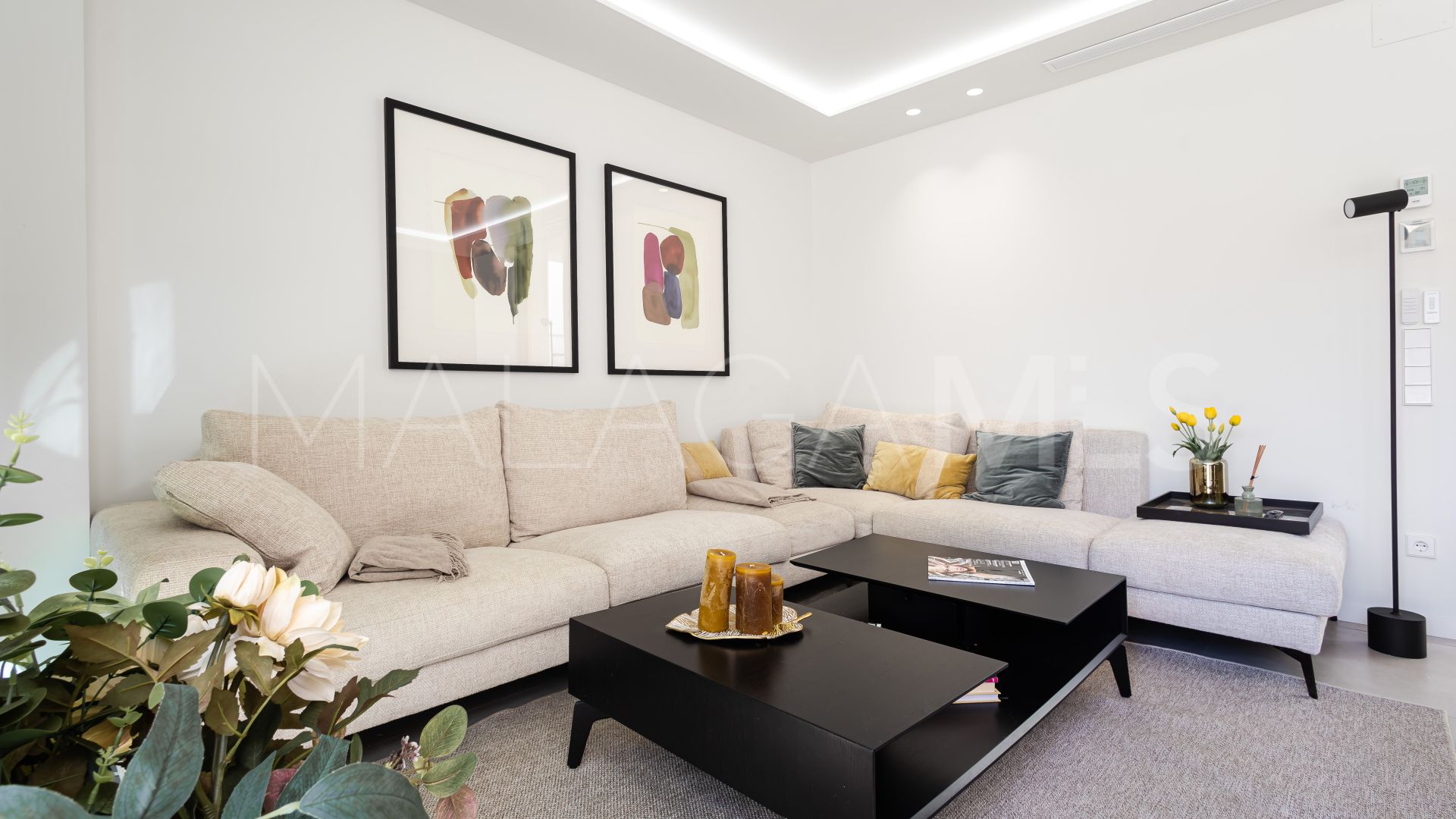 Duplex penthouse for sale in Marbella Centro