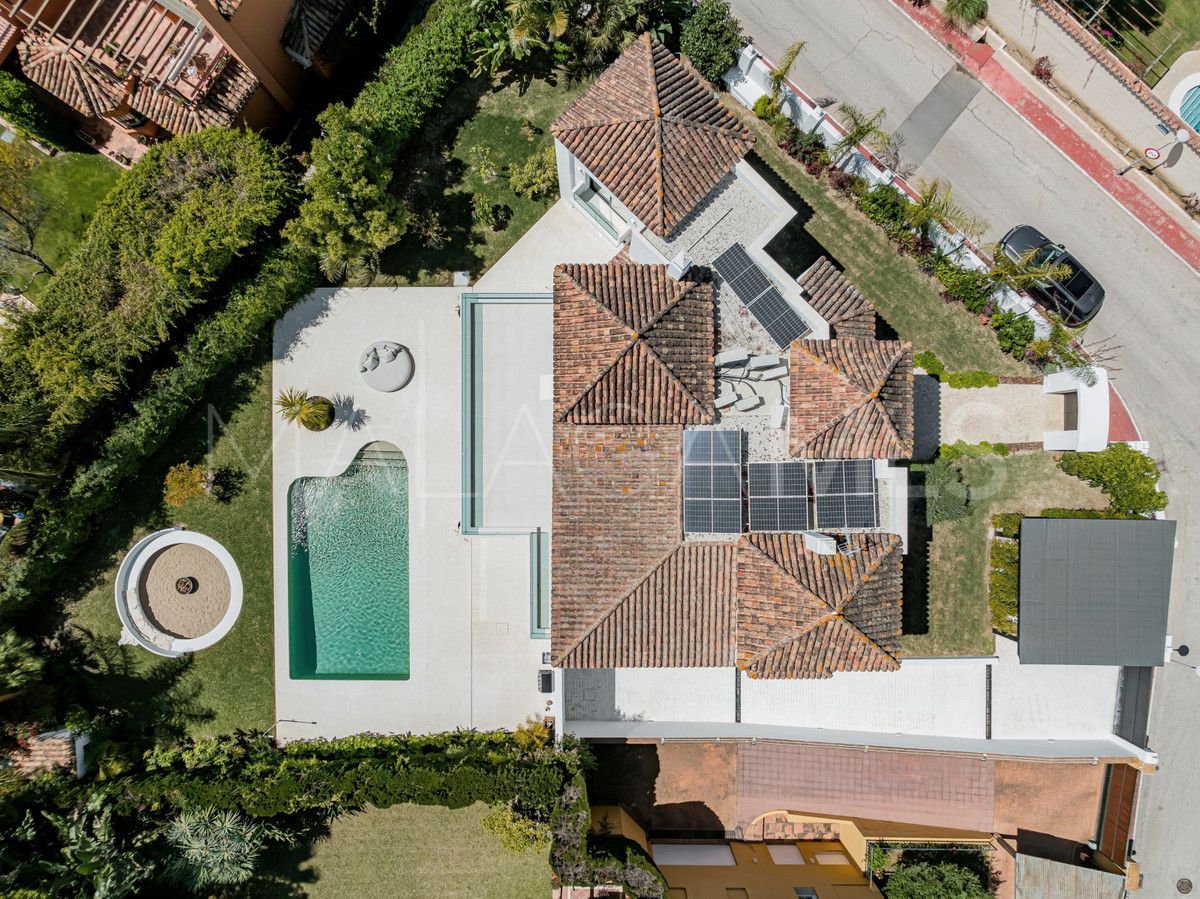 4 bedrooms villa for sale in Parcelas del Golf