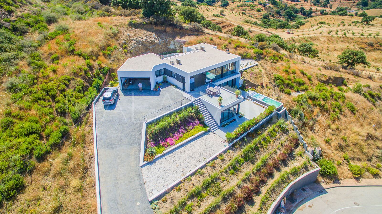 Villa for sale in La Cala Golf Resort