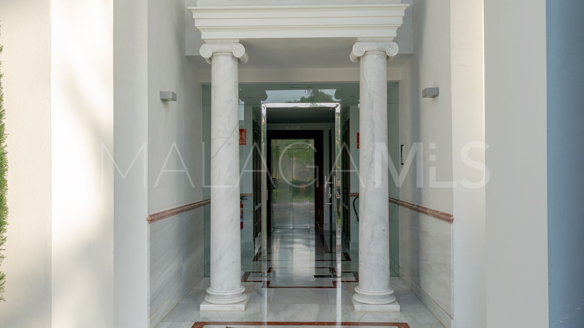 Apartment for sale in Doncella Beach with 2 bedrooms