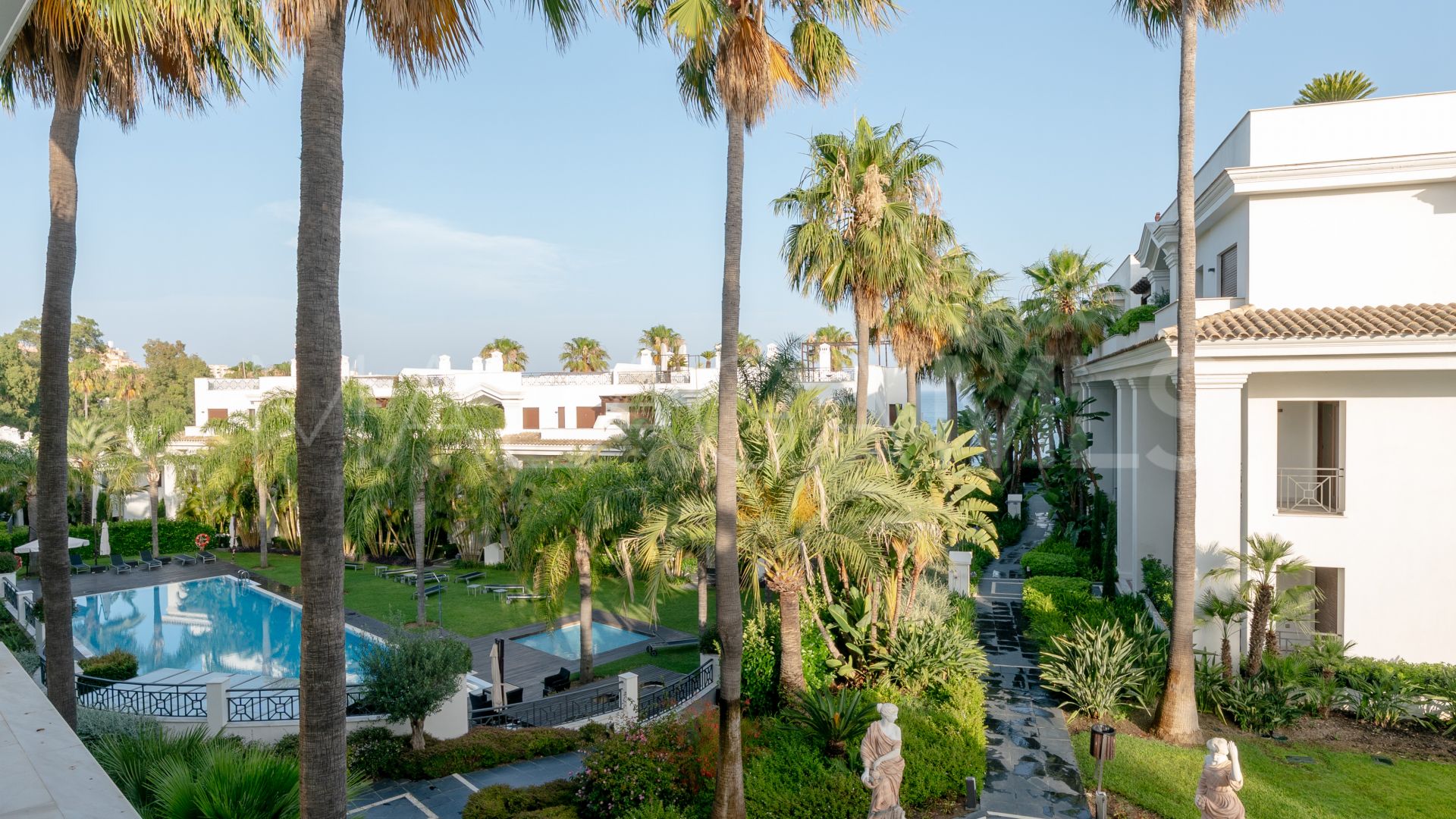 Apartment for sale in Doncella Beach with 2 bedrooms