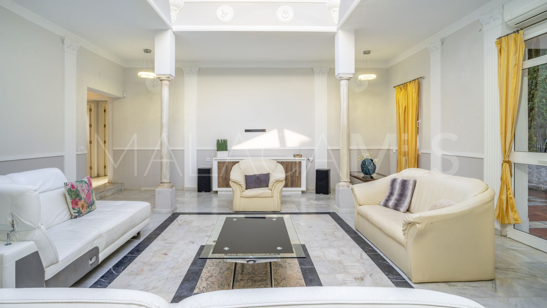 Villa for sale in El Rosario