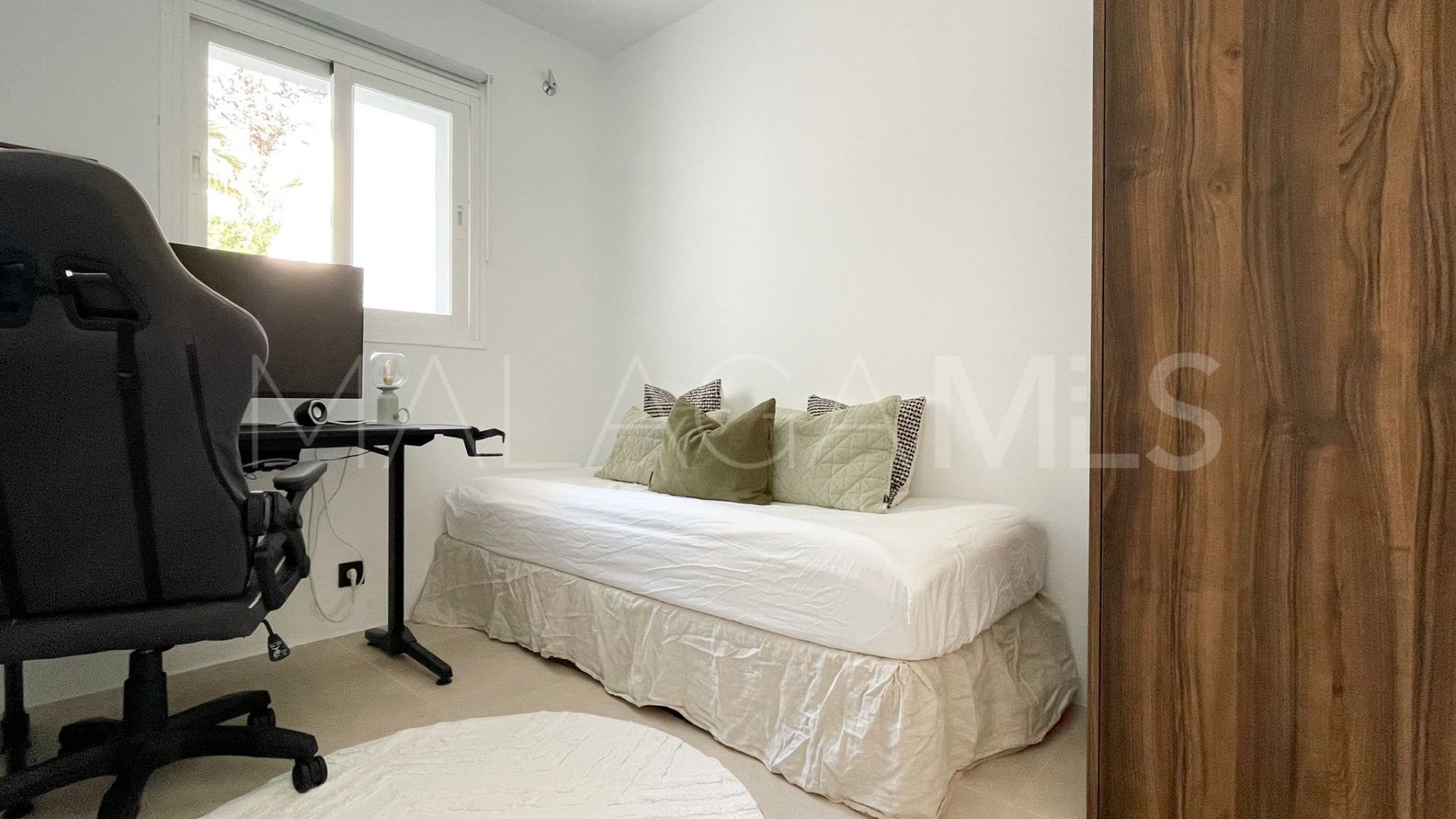 Duplex penthouse for sale in La Quinta
