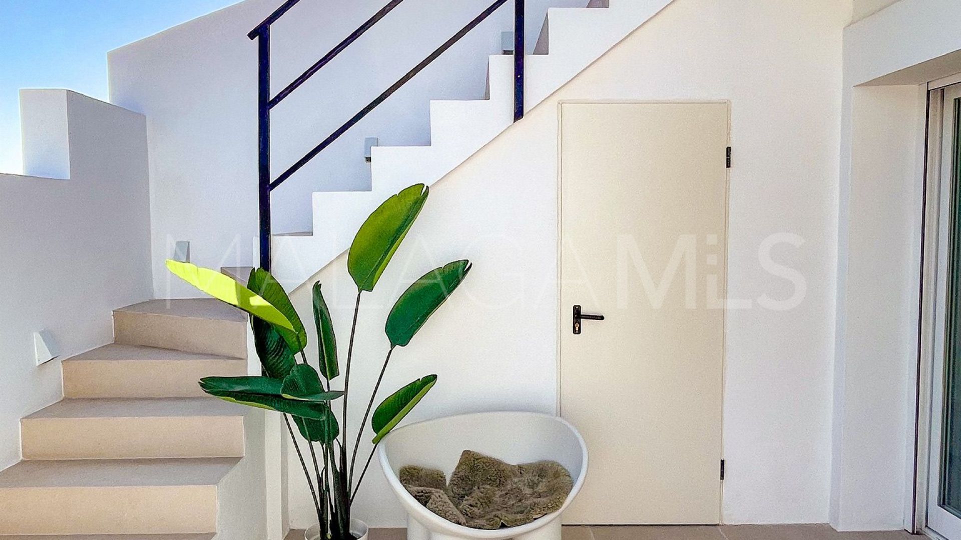 Duplex penthouse for sale in La Quinta
