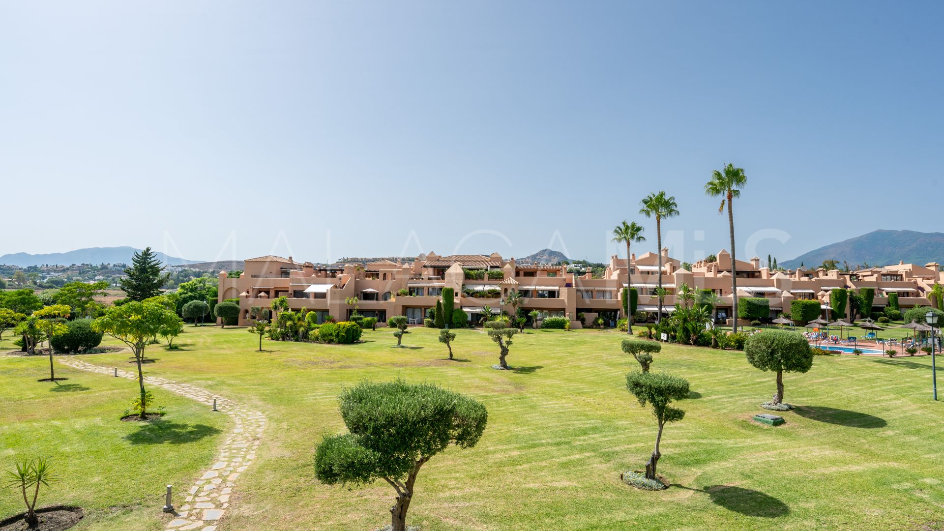 Ático a la venta with 3 bedrooms in La Cartuja del Golf