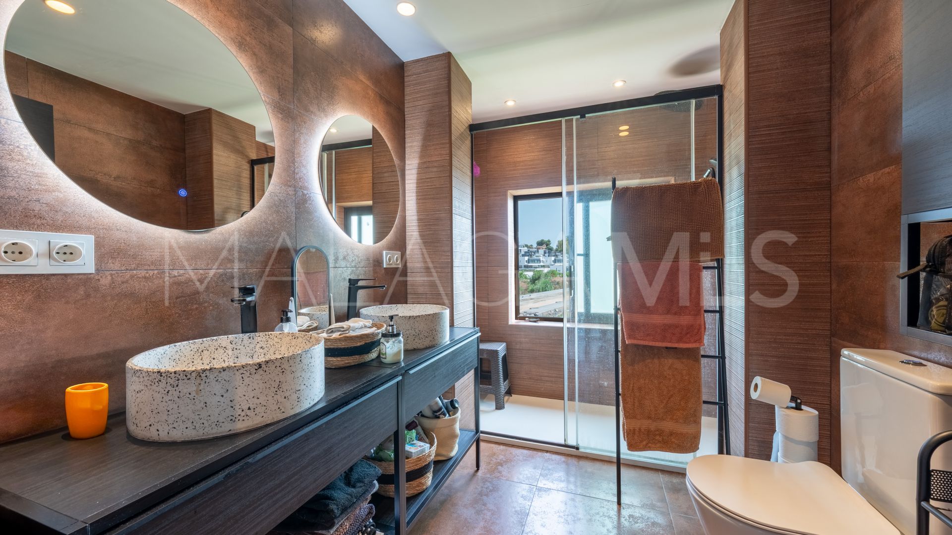 Ático a la venta with 3 bedrooms in La Cartuja del Golf