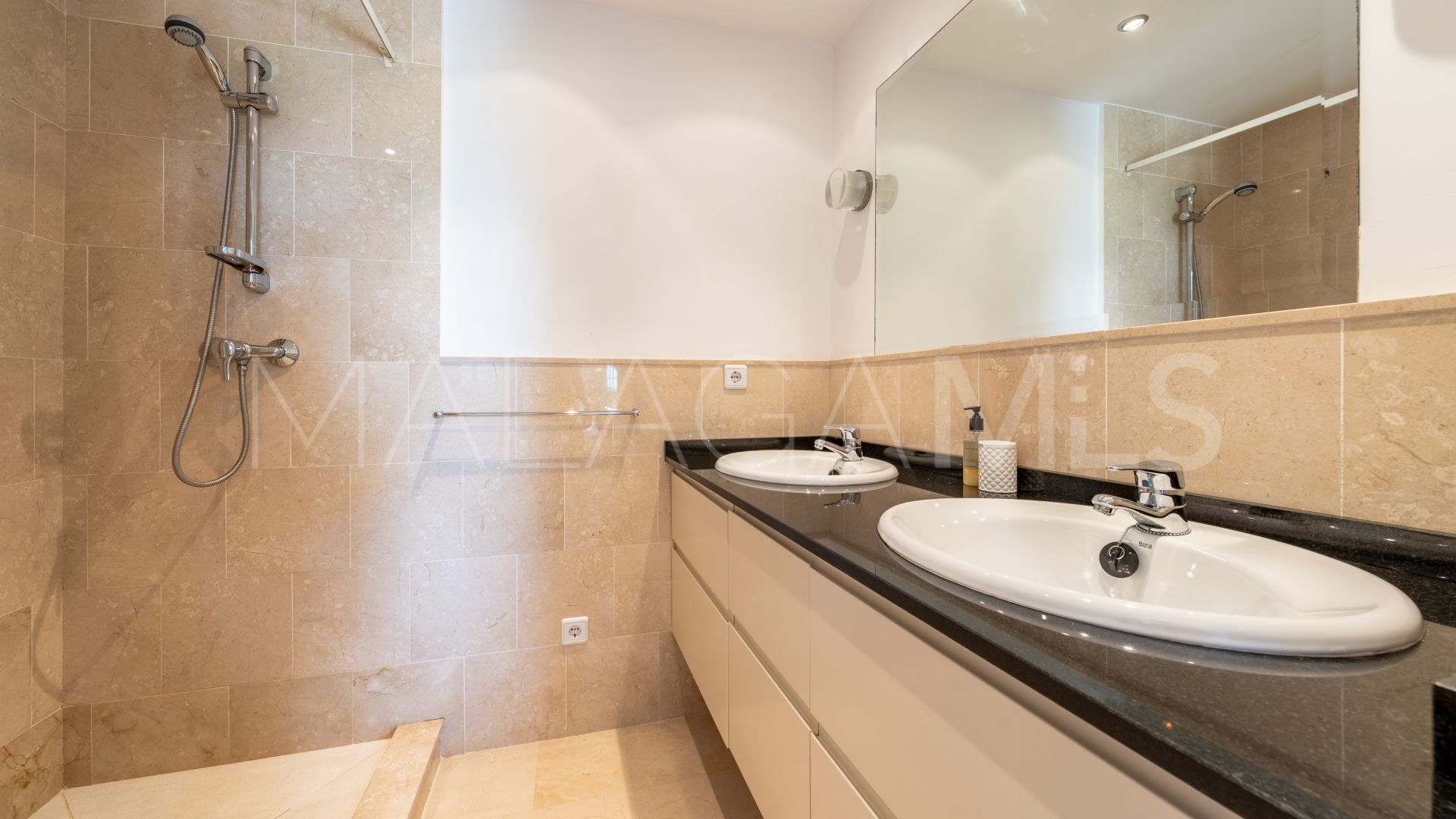 Villa for sale in La Capellania