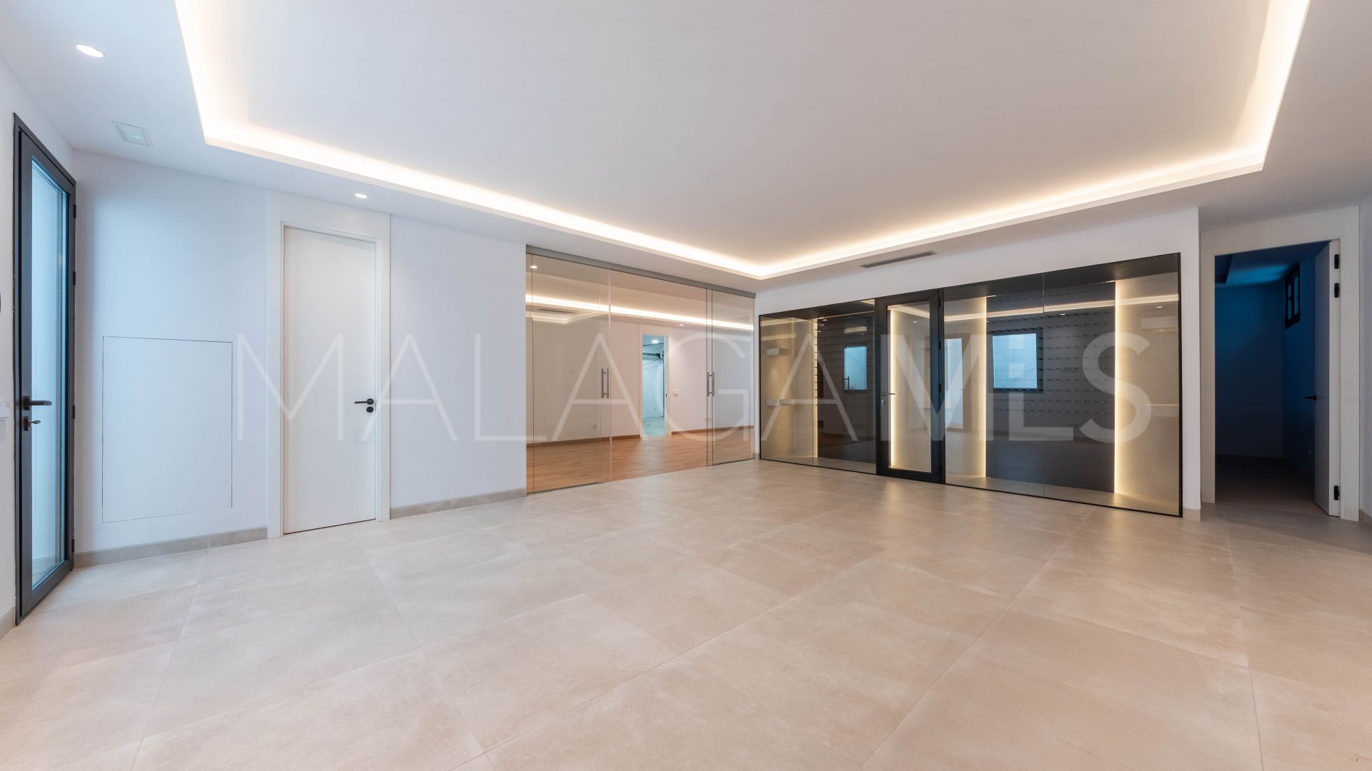 Marbella Centro, villa de 4 bedrooms for sale