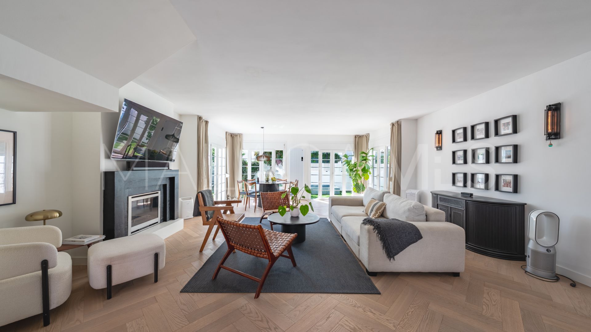 Radhus for sale in Benamara