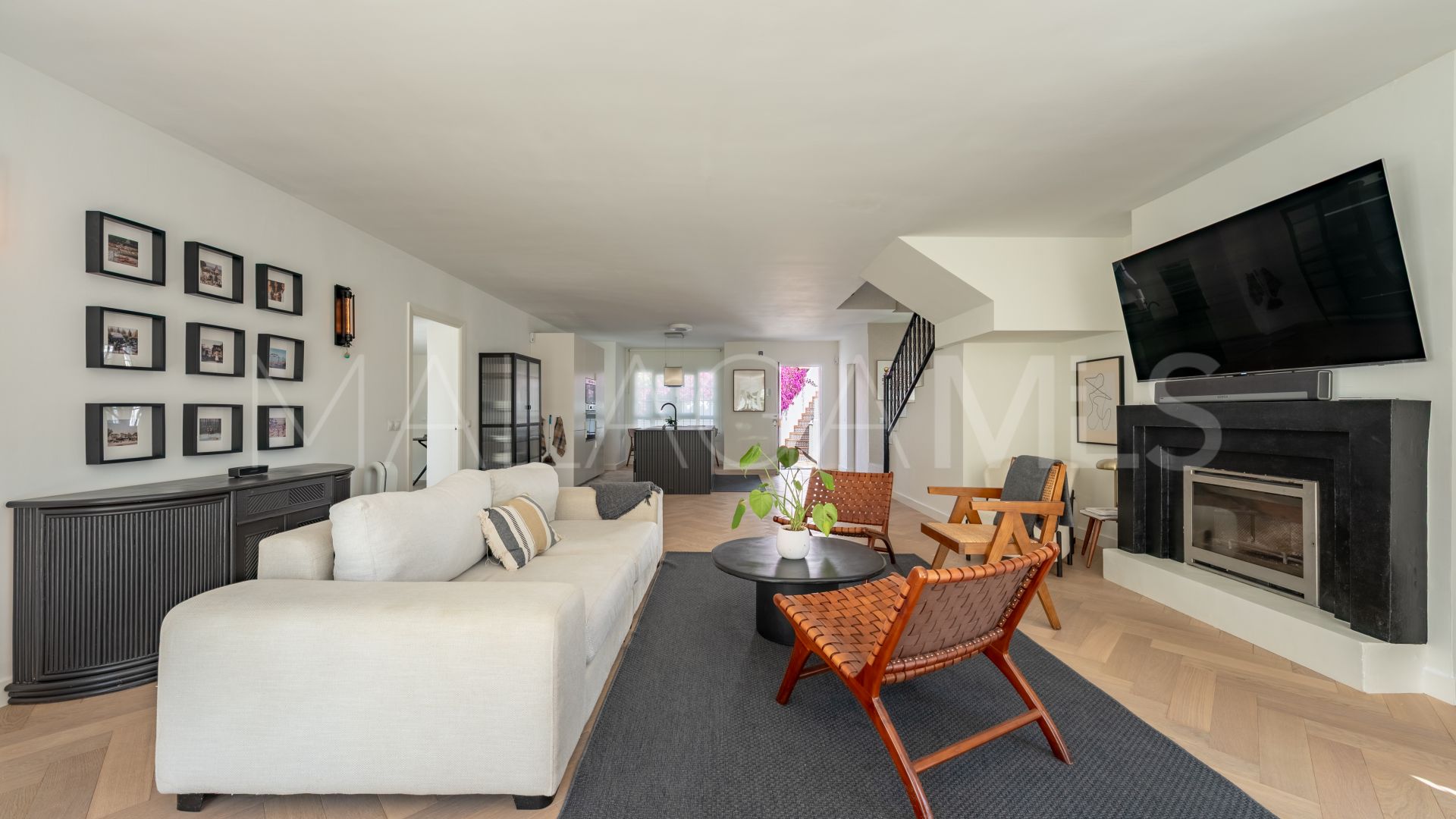 Radhus for sale in Benamara