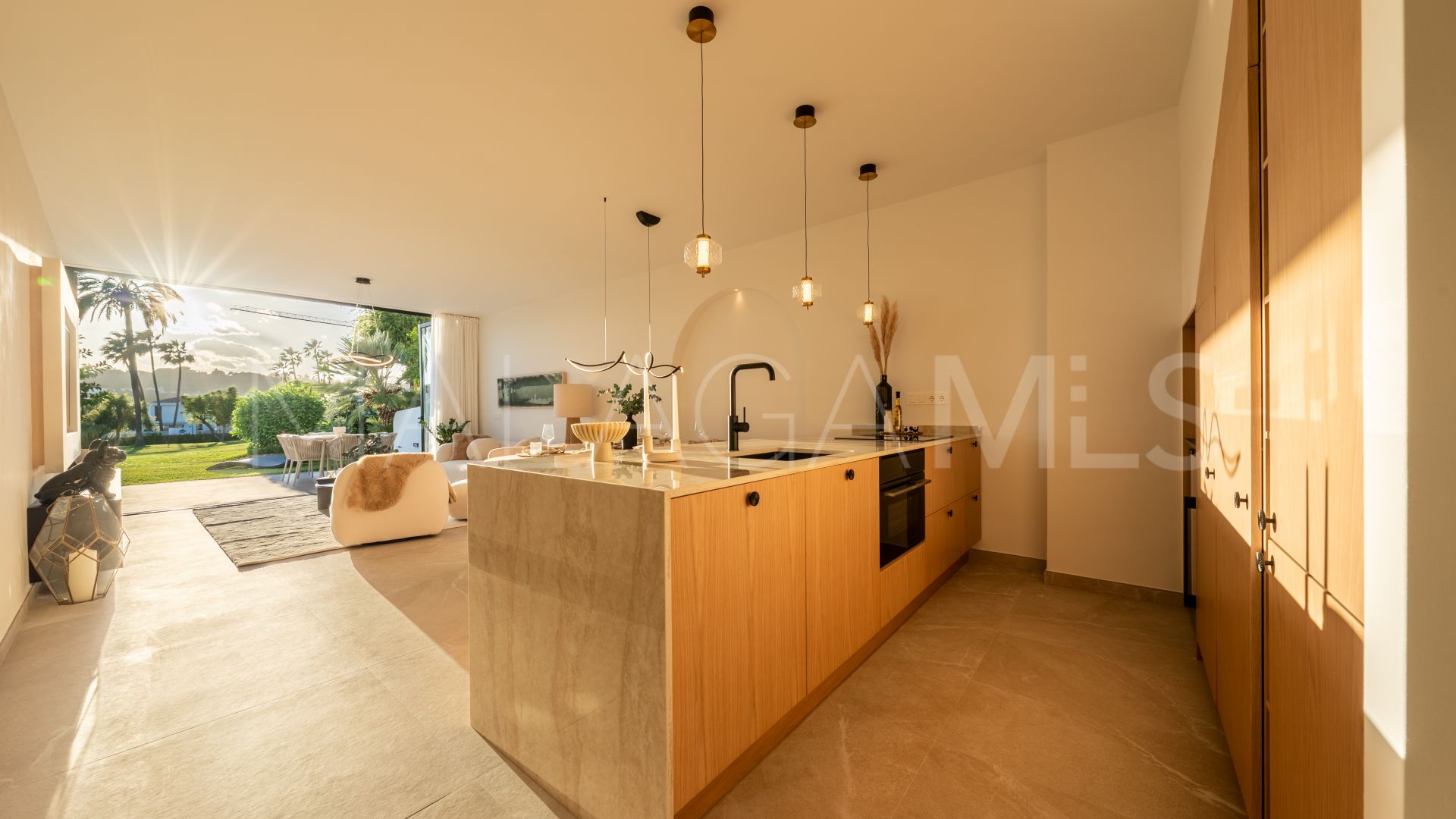 Reihenhaus for sale in Nueva Andalucia