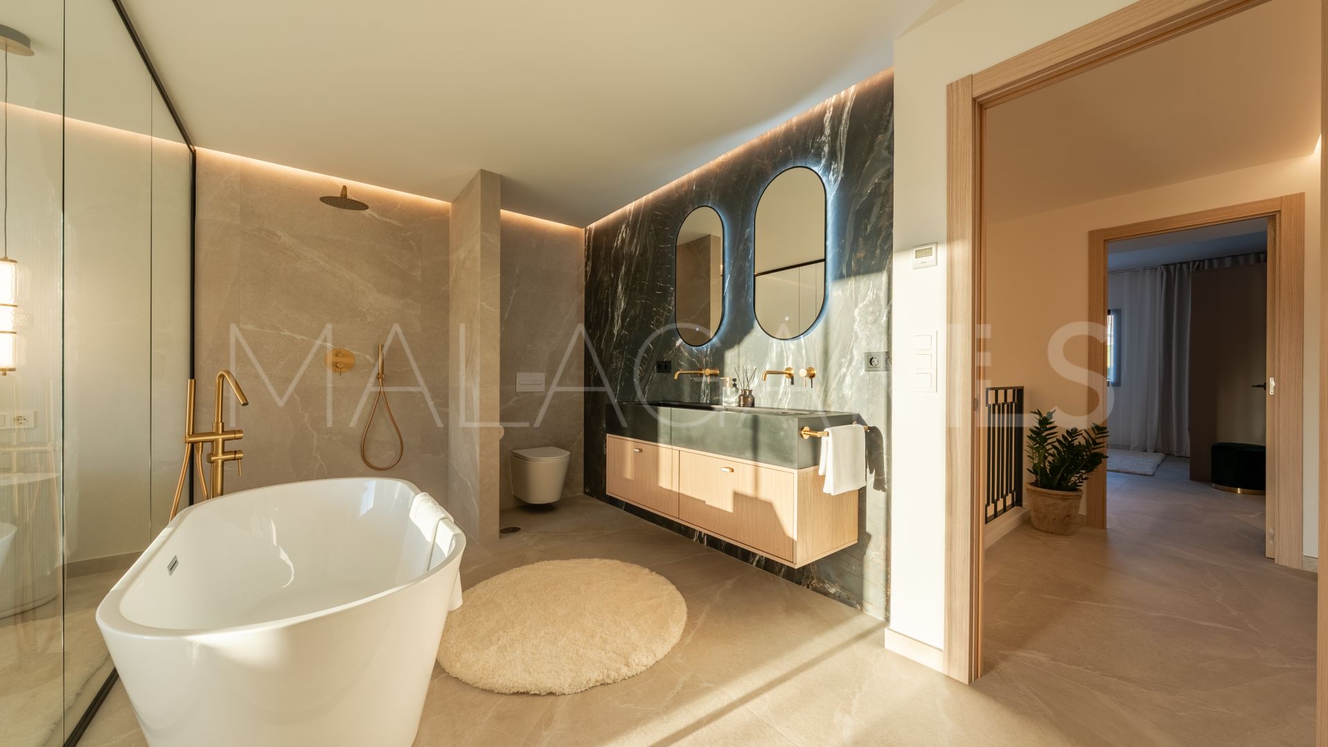 Reihenhaus for sale in Nueva Andalucia