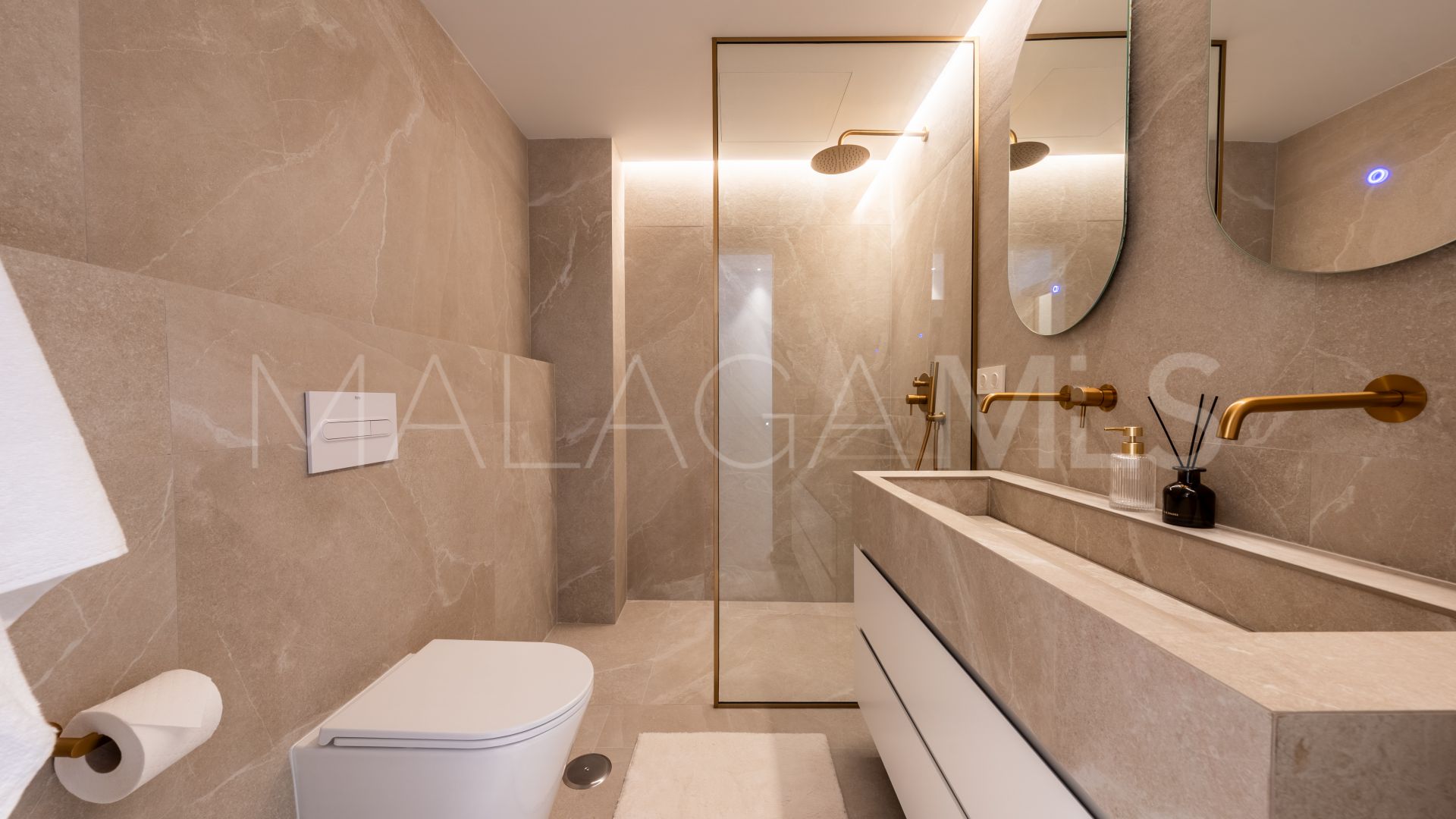 Reihenhaus for sale in Nueva Andalucia