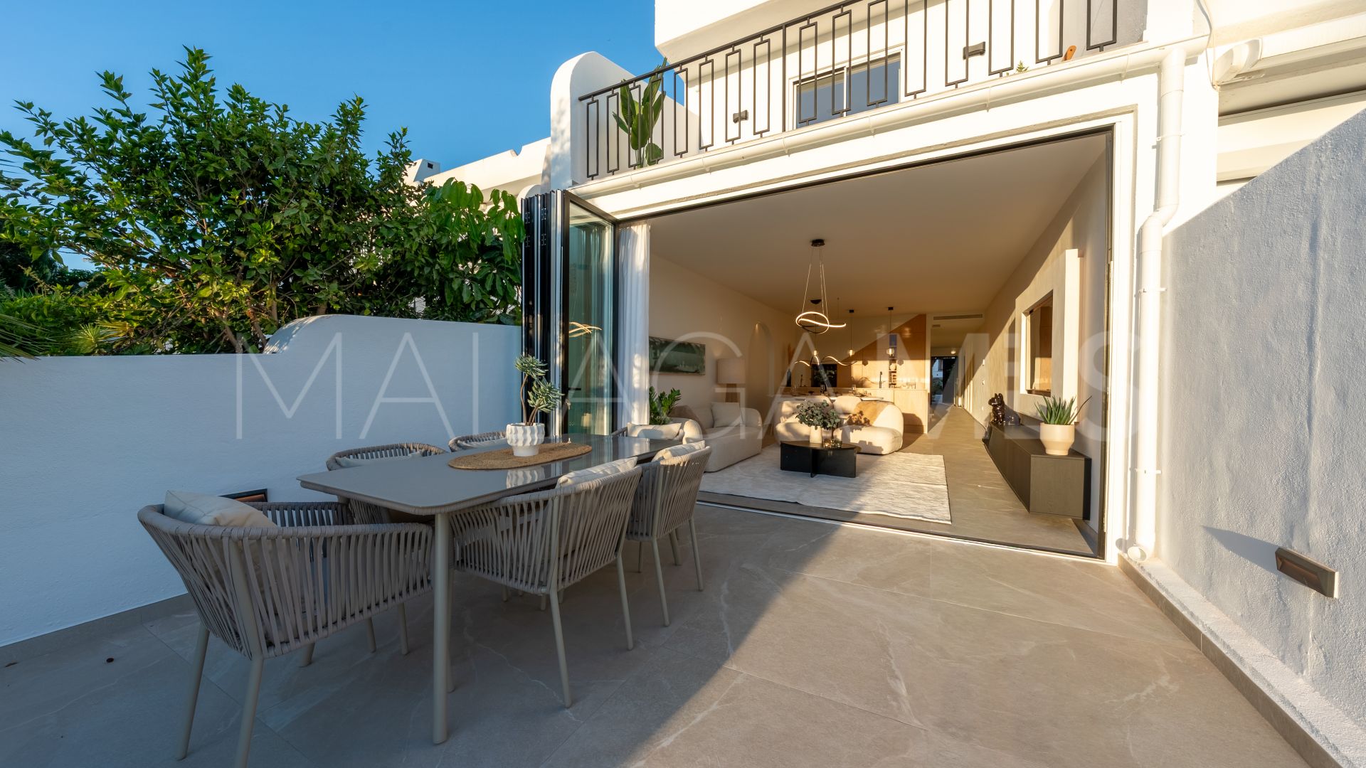 Reihenhaus for sale in Nueva Andalucia