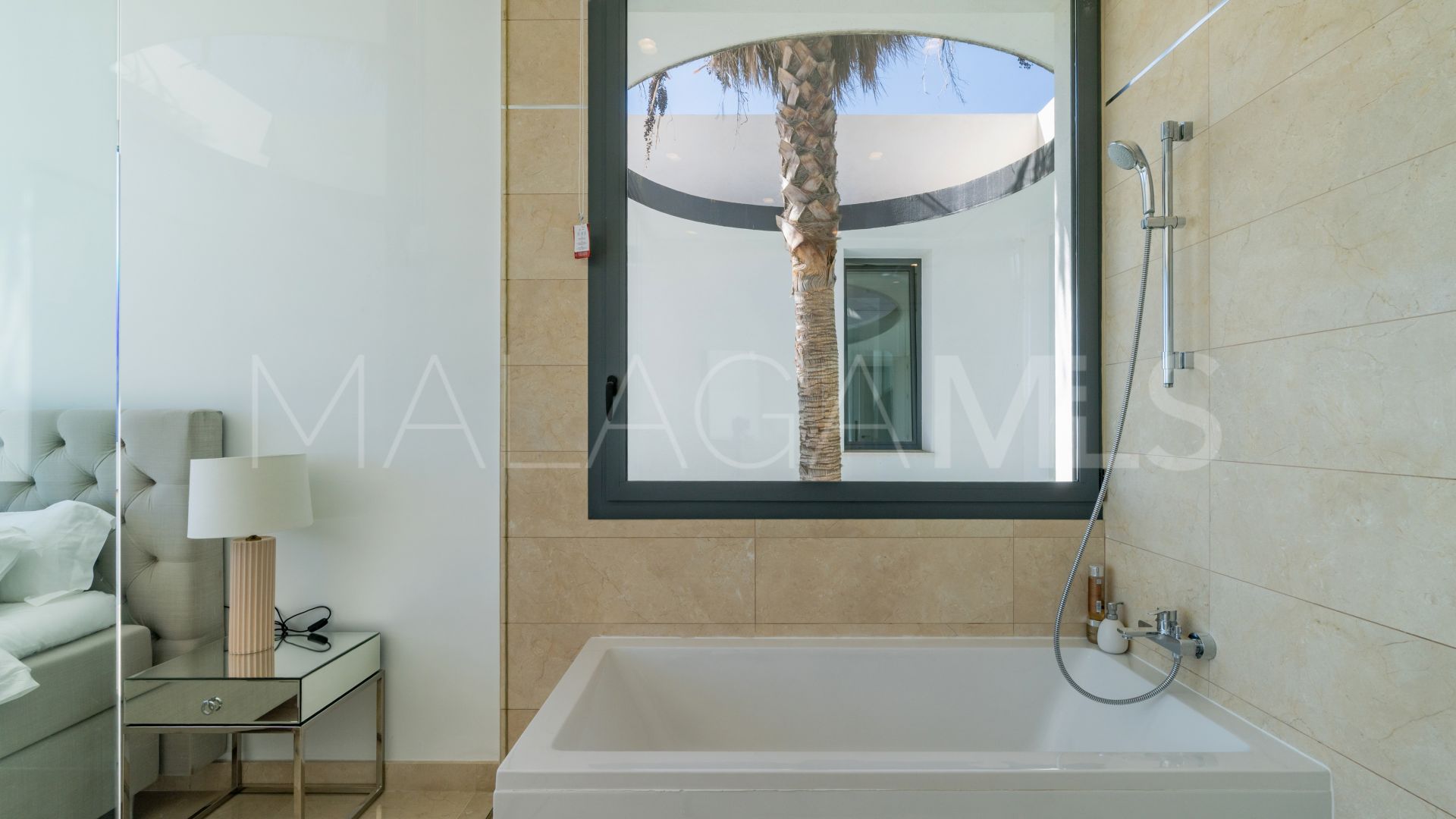 Casa a la venta de 5 bedrooms in La Alqueria