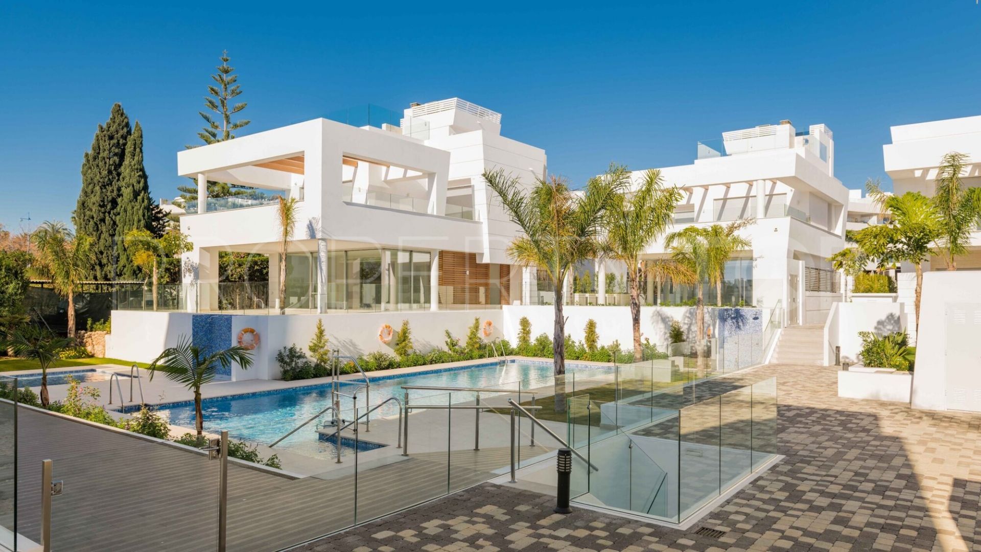 San Pedro Playa, villa de 4 dormitorios a la venta