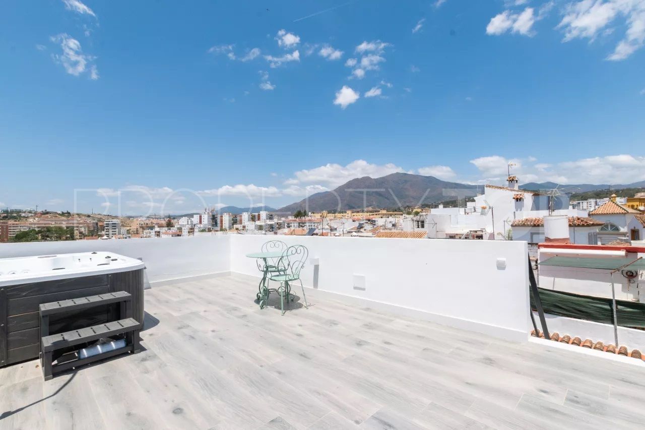 4 bedrooms Estepona Old Town town house for sale