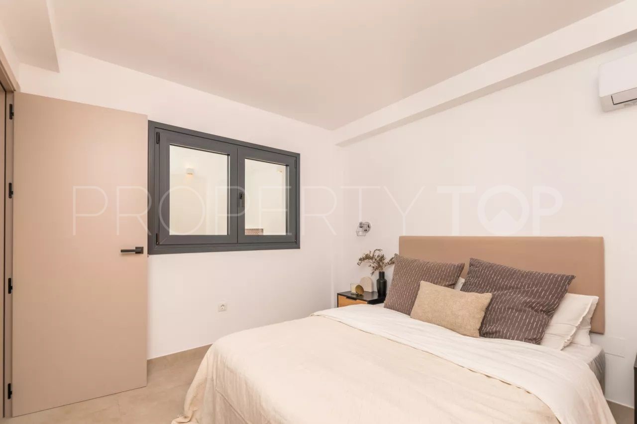 4 bedrooms Estepona Old Town town house for sale