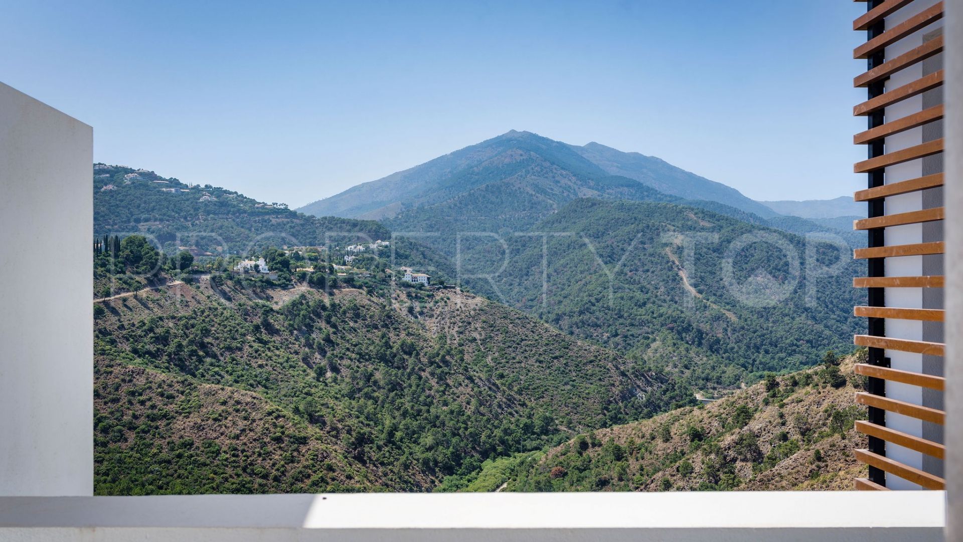 For sale Real de La Quinta 4 bedrooms duplex penthouse