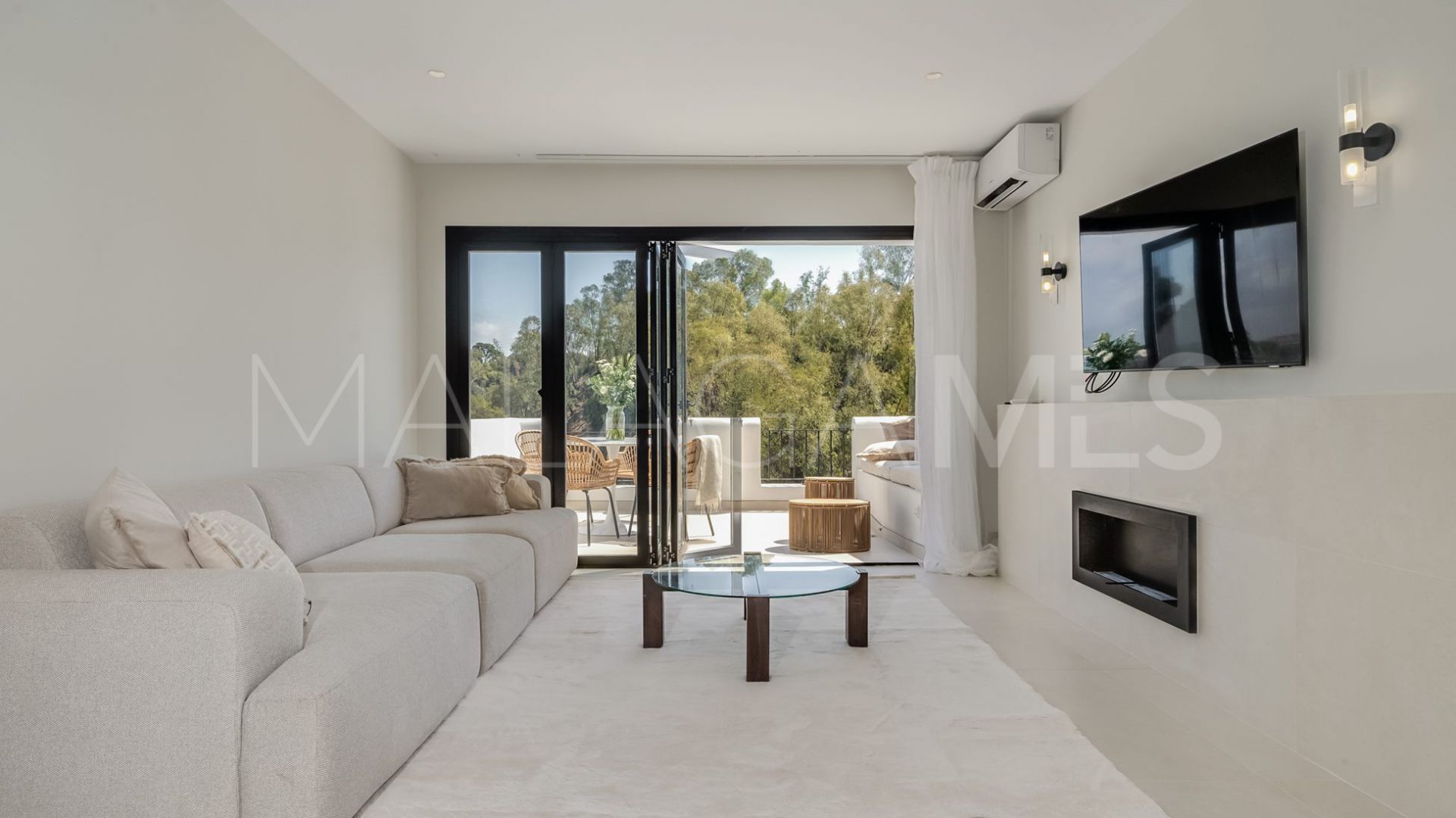 Buy apartamento in Los Almendros de 3 bedrooms