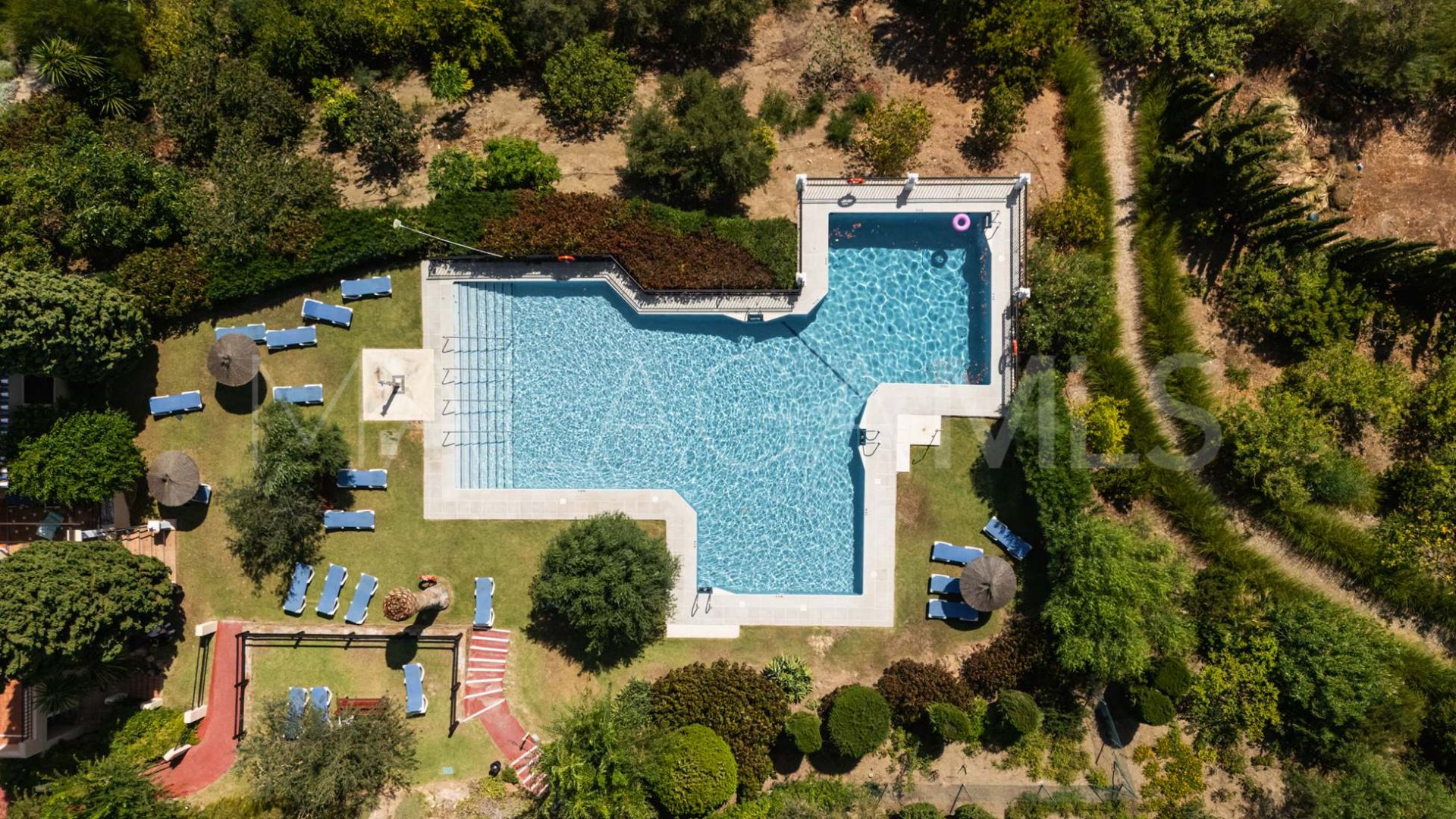 Buy apartamento in Los Almendros de 3 bedrooms
