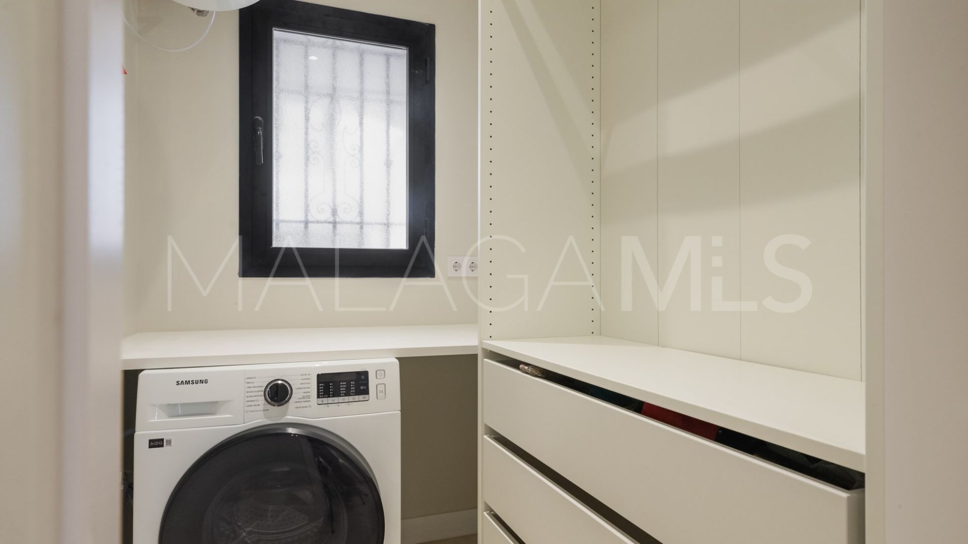 Buy apartamento in Los Almendros de 3 bedrooms