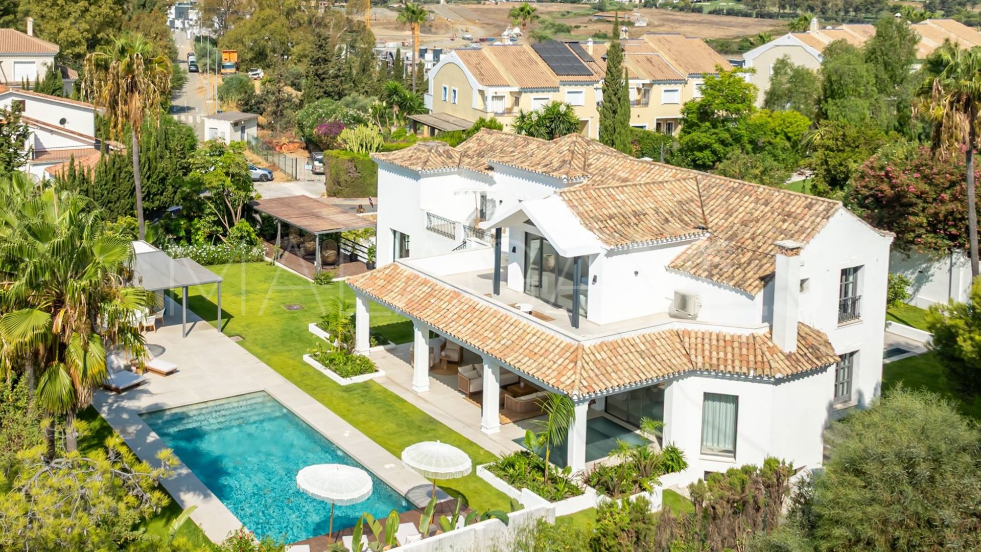 Villa for sale in Atalaya Golf